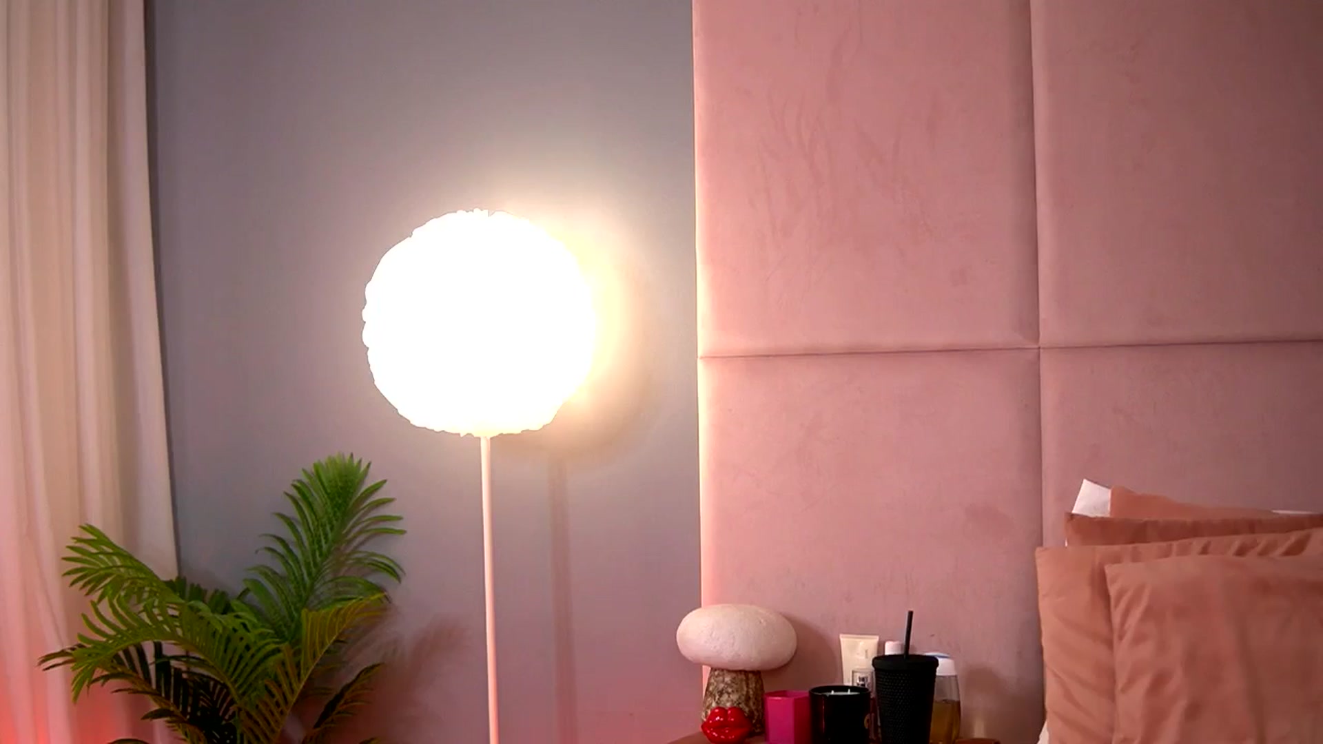 Gallery image thumbnail from Alma_Luv's myfreecams stream on, 04/07/2026, 12:24 image 20 of 20