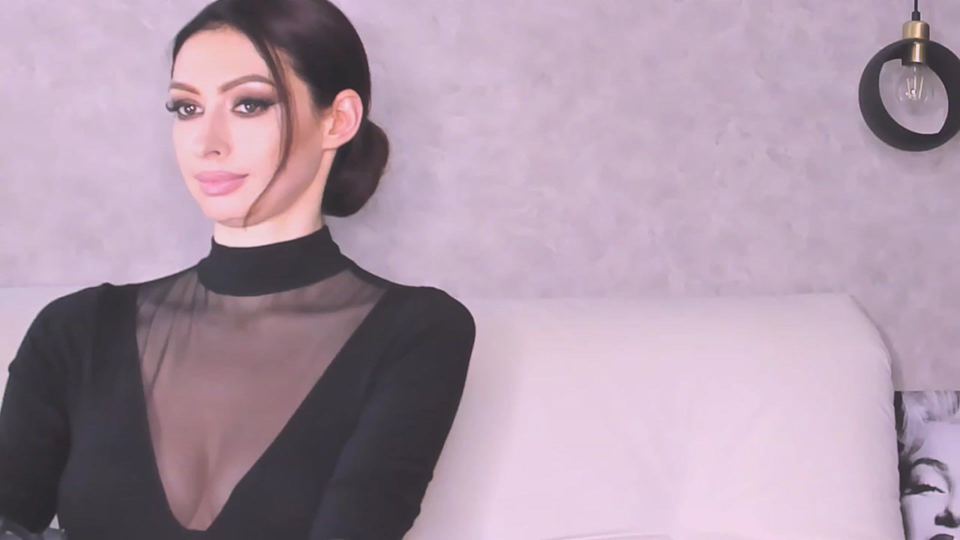 Gallery image thumbnail from AloeVera's myfreecams stream on, 06/03/2023, 24:03 image 3 of 20