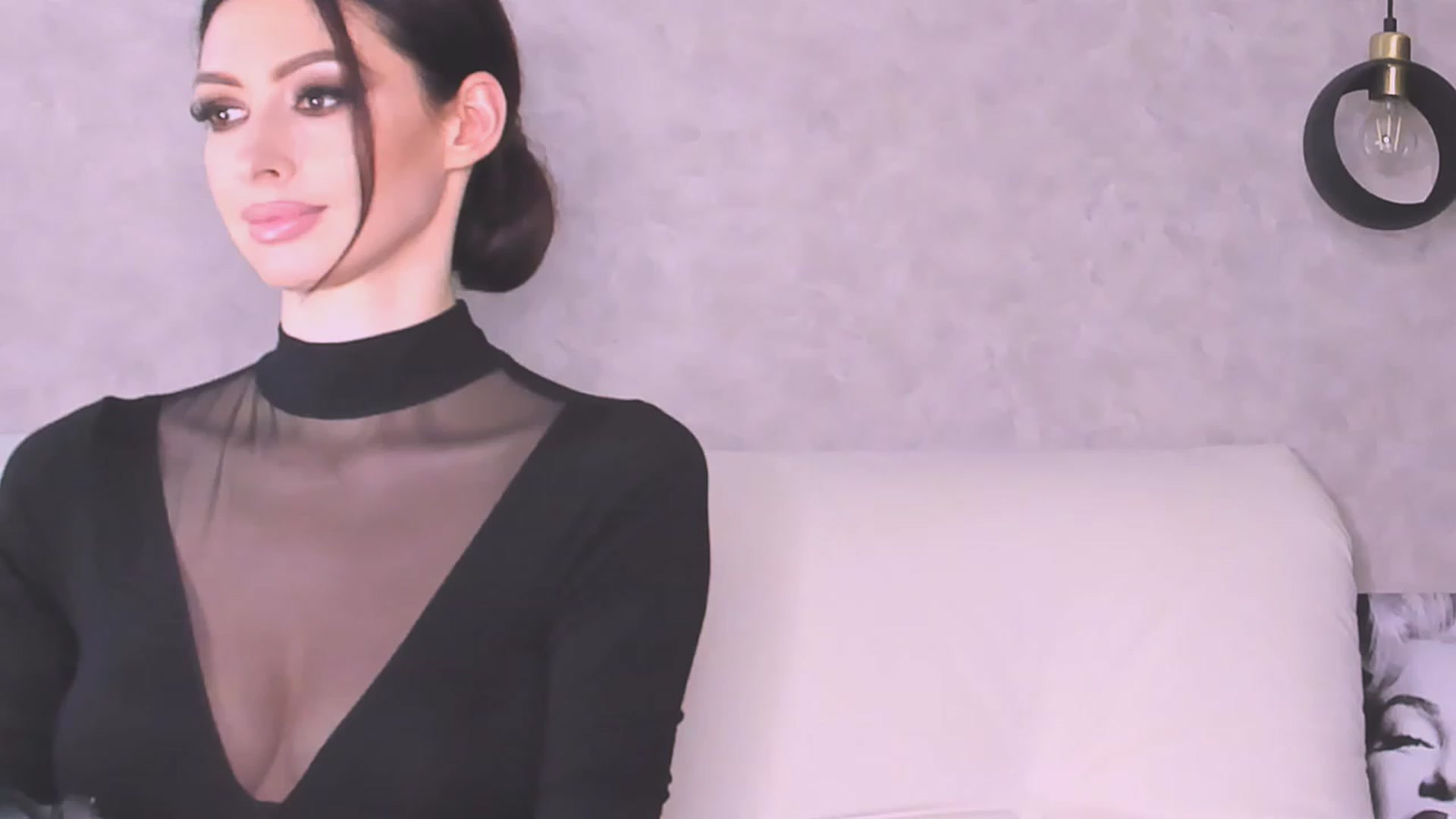 Gallery image thumbnail from AloeVera's myfreecams stream on, 06/03/2023, 24:03 image 8 of 20
