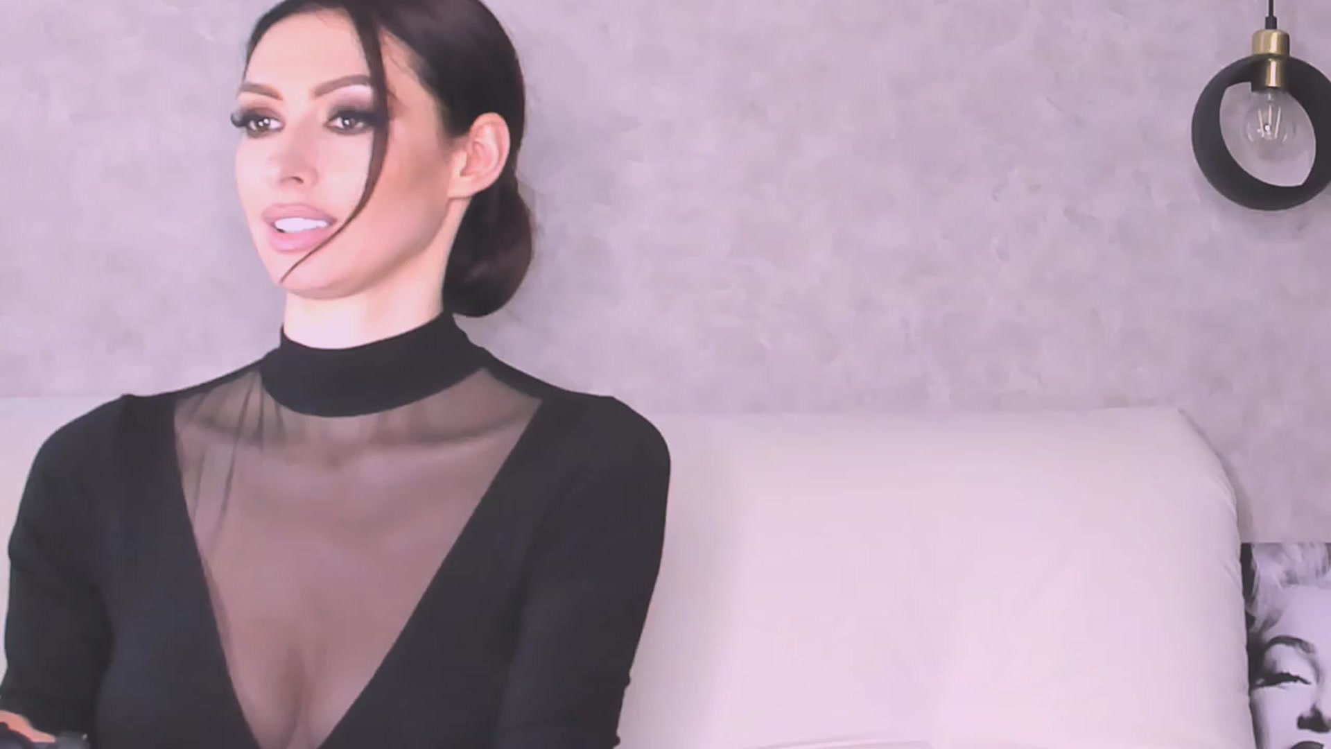Gallery image thumbnail from AloeVera's myfreecams stream on, 06/03/2023, 24:03 image 10 of 20