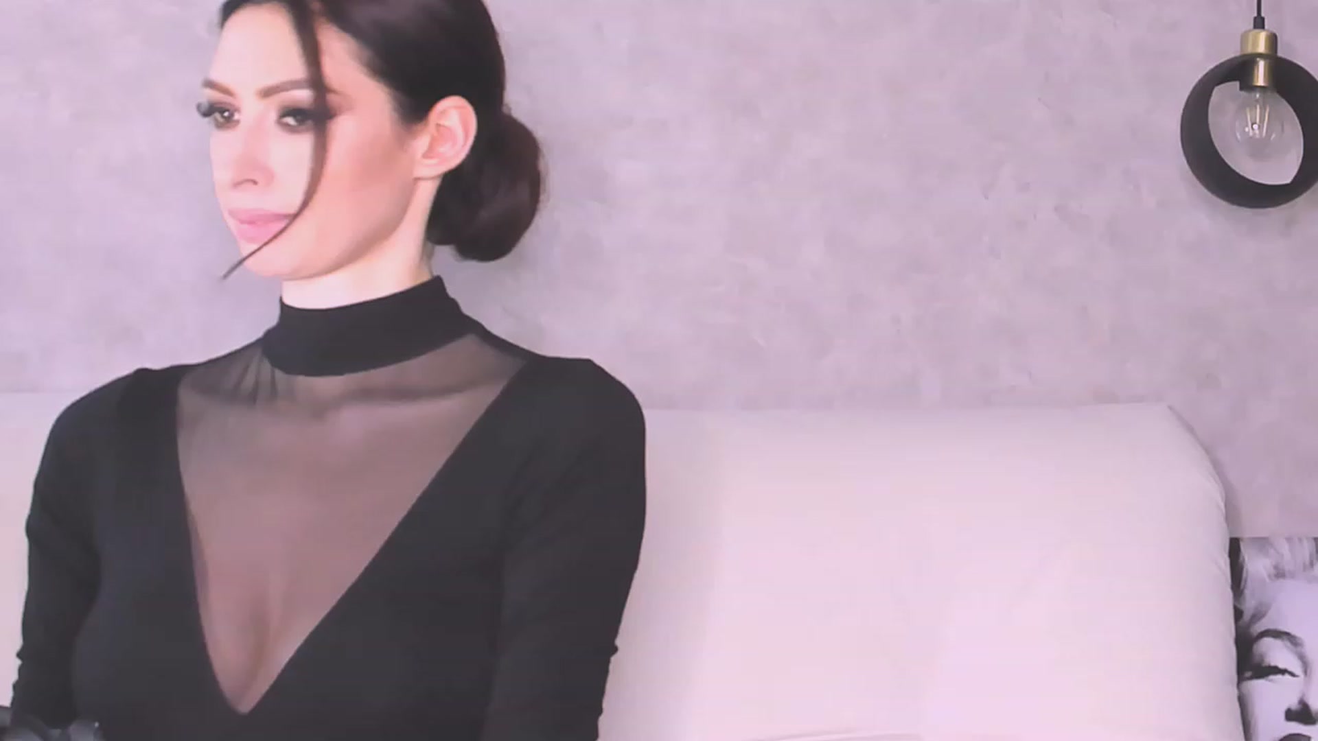 Gallery image thumbnail from AloeVera's myfreecams stream on, 06/03/2023, 24:03 image 18 of 20