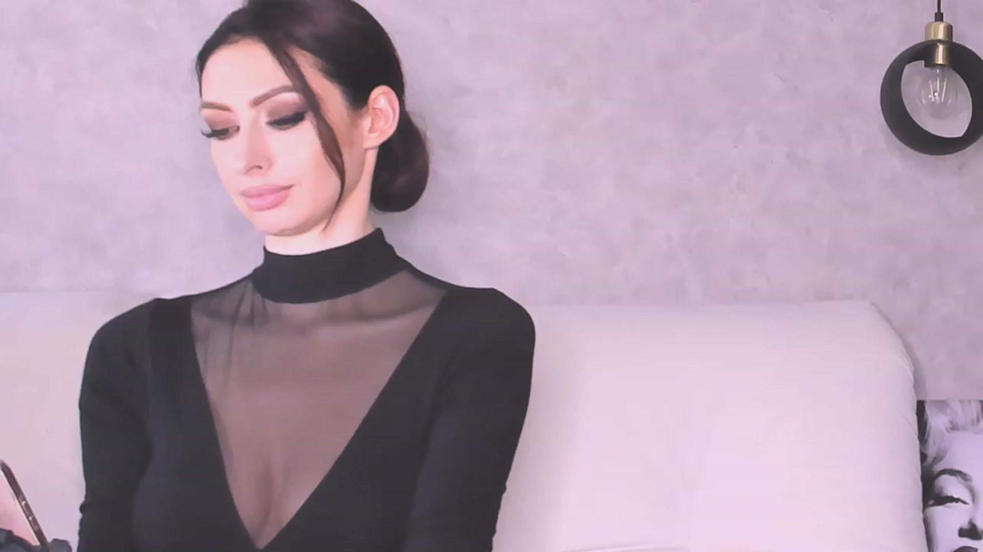 Gallery image thumbnail from AloeVera's myfreecams stream on, 06/03/2023, 24:03 image 16 of 20