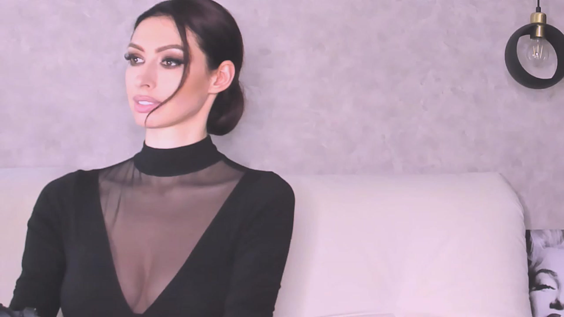 Gallery image thumbnail from AloeVera's myfreecams stream on, 06/03/2023, 24:03 image 7 of 20