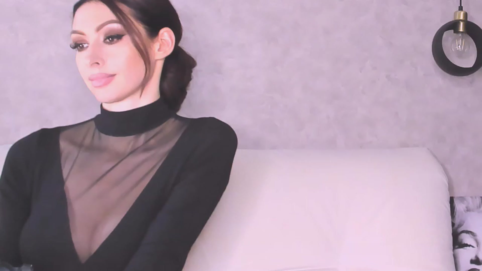 Gallery image thumbnail from AloeVera's myfreecams stream on, 06/03/2023, 01:20 image 5 of 20