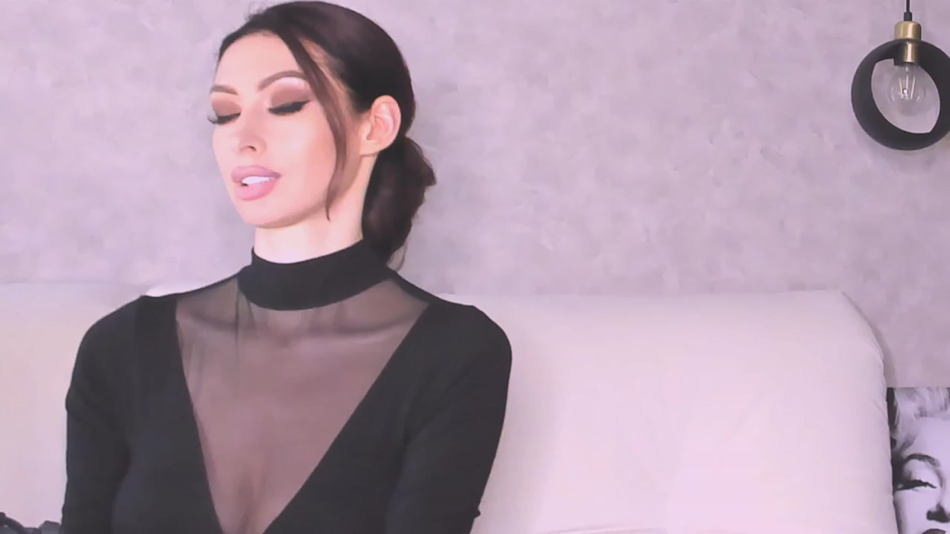 Gallery image thumbnail from AloeVera's myfreecams stream on, 06/03/2023, 01:20 image 20 of 20