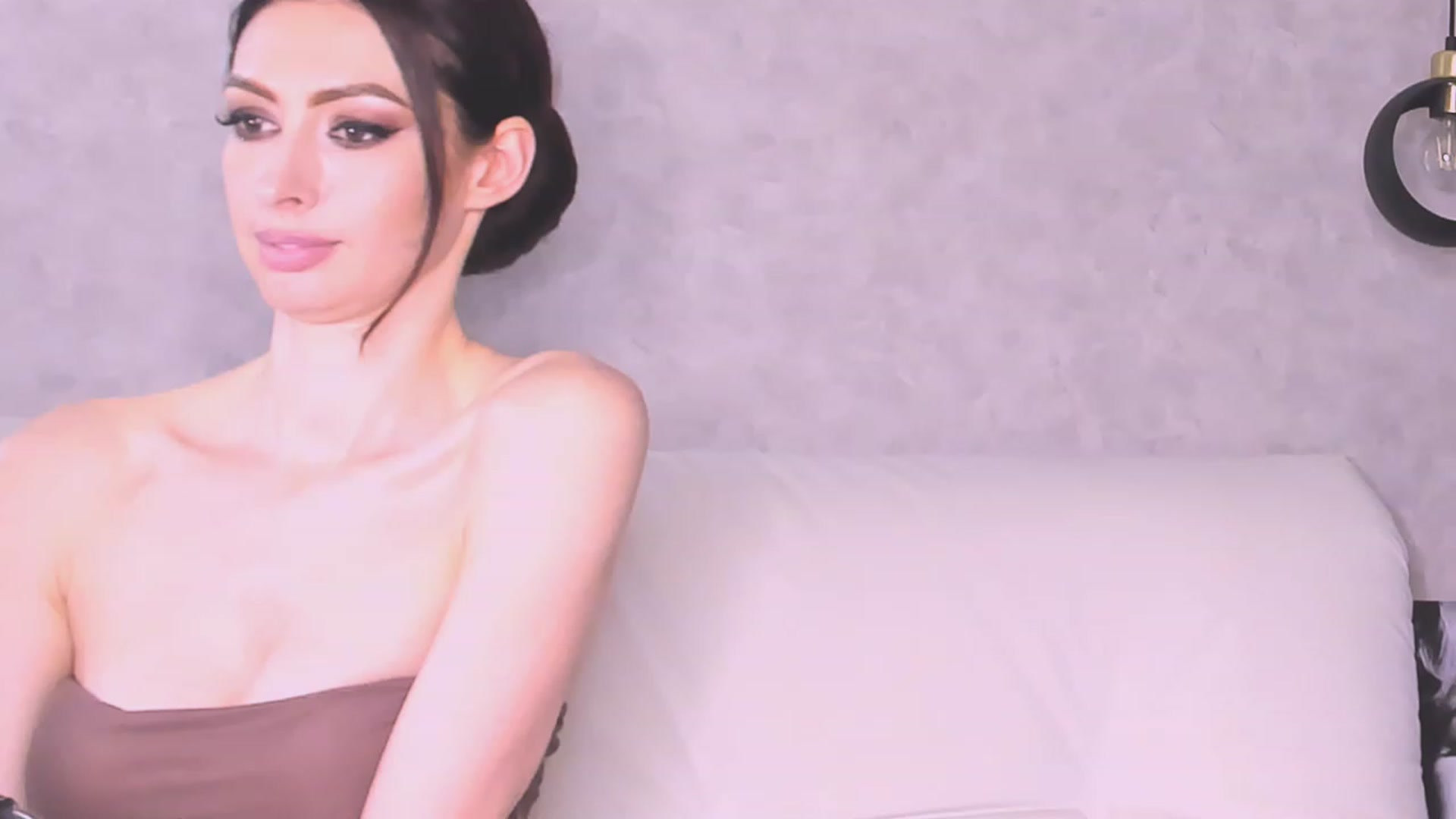 Gallery image thumbnail from AloeVera's myfreecams stream on, 06/12/2023, 24:14 image 11 of 20