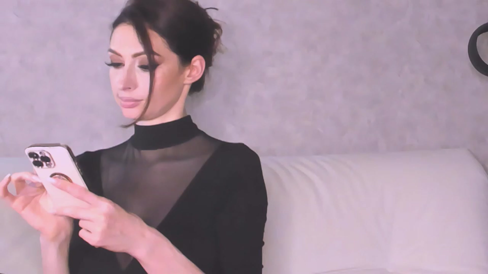 Gallery image thumbnail from AloeVera's myfreecams stream on, 06/23/2023, 24:43 image 5 of 20