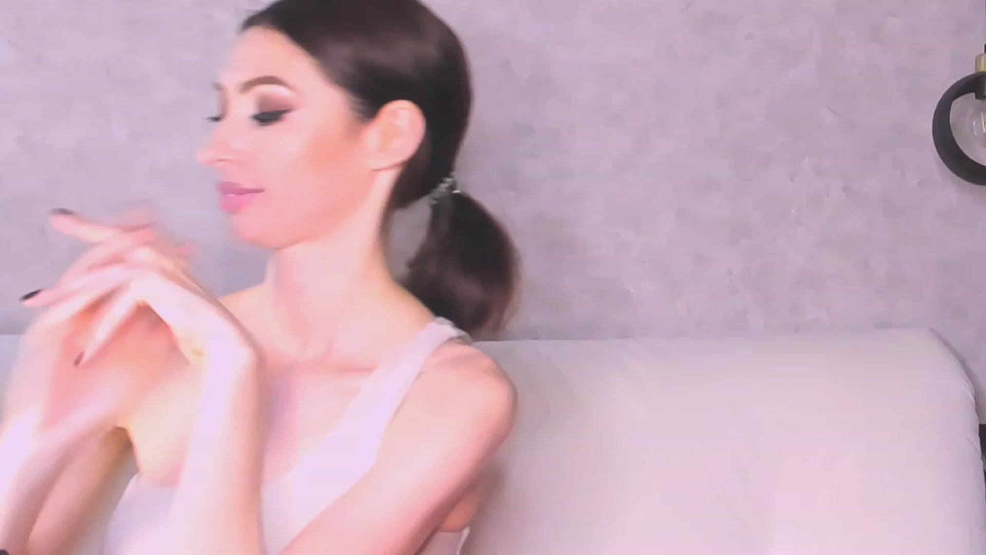 Gallery image thumbnail from AloeVera's myfreecams stream on, 07/07/2023, 24:01 image 17 of 20