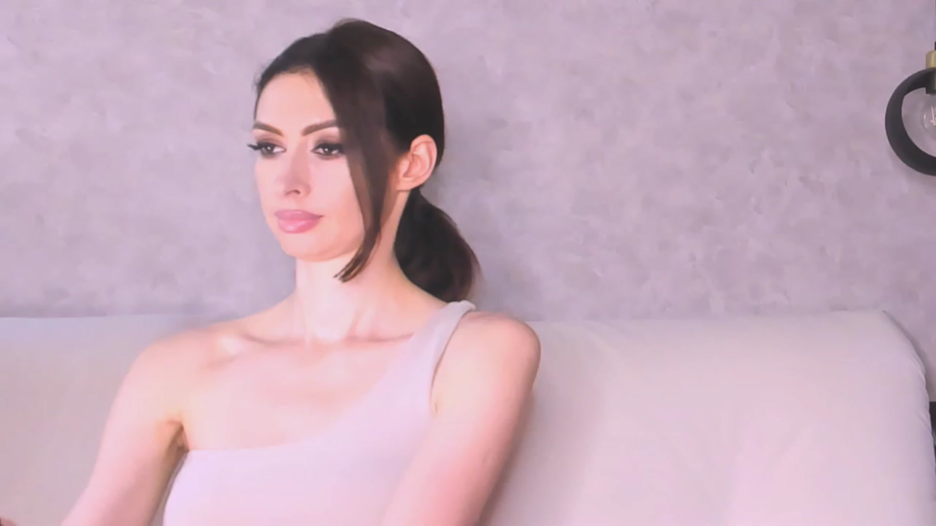 Gallery image thumbnail from AloeVera's myfreecams stream on, 07/07/2023, 24:01 image 10 of 20