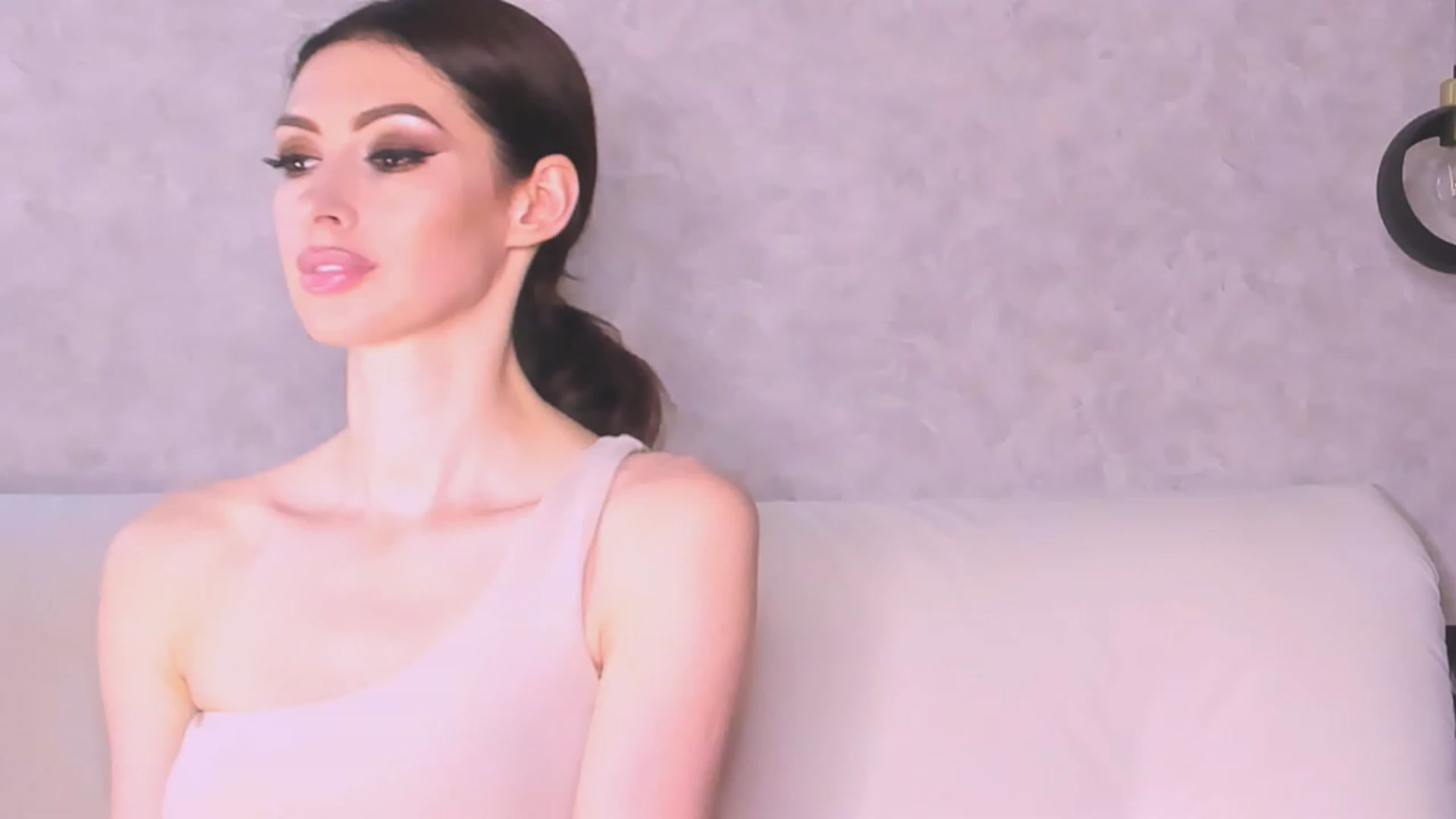 Gallery image thumbnail from AloeVera's myfreecams stream on, 07/07/2023, 24:01 image 15 of 20