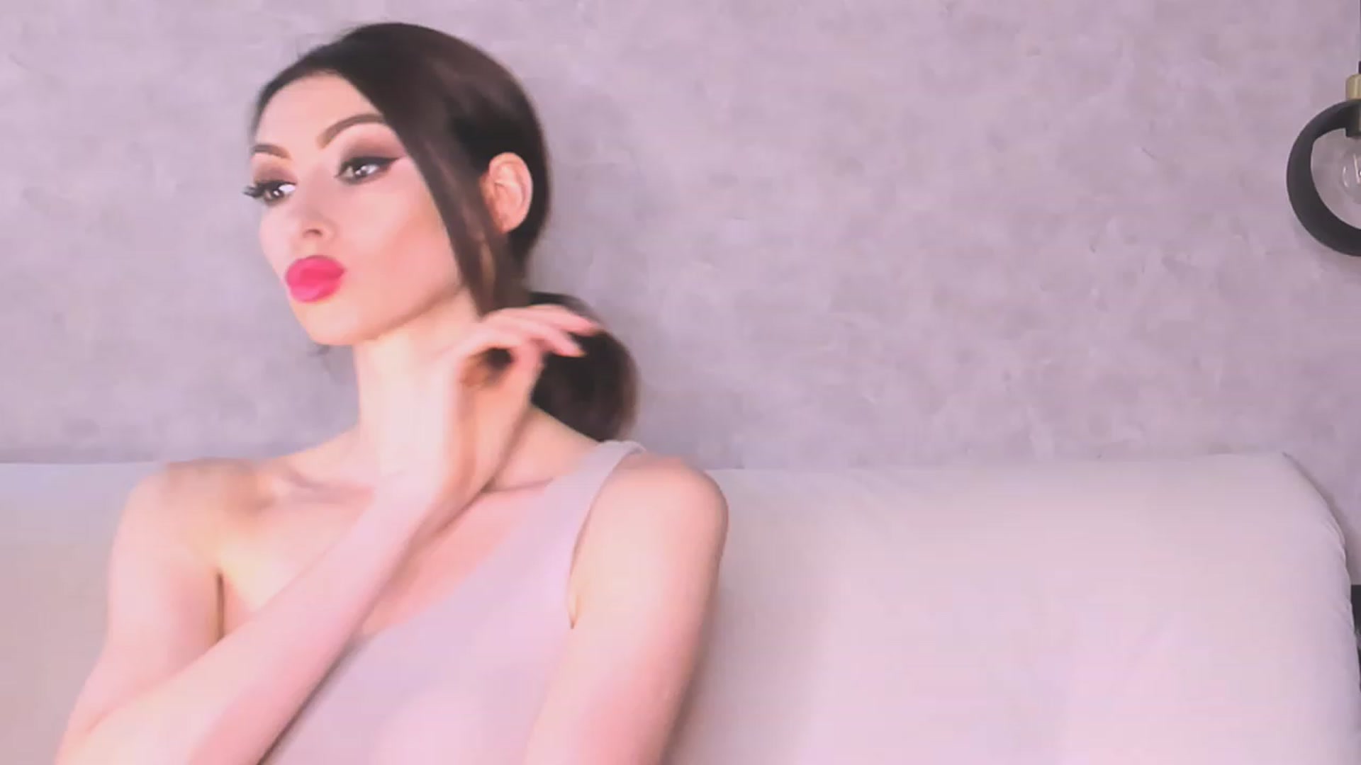 Gallery image thumbnail from AloeVera's myfreecams stream on, 07/07/2023, 24:55 image 9 of 20