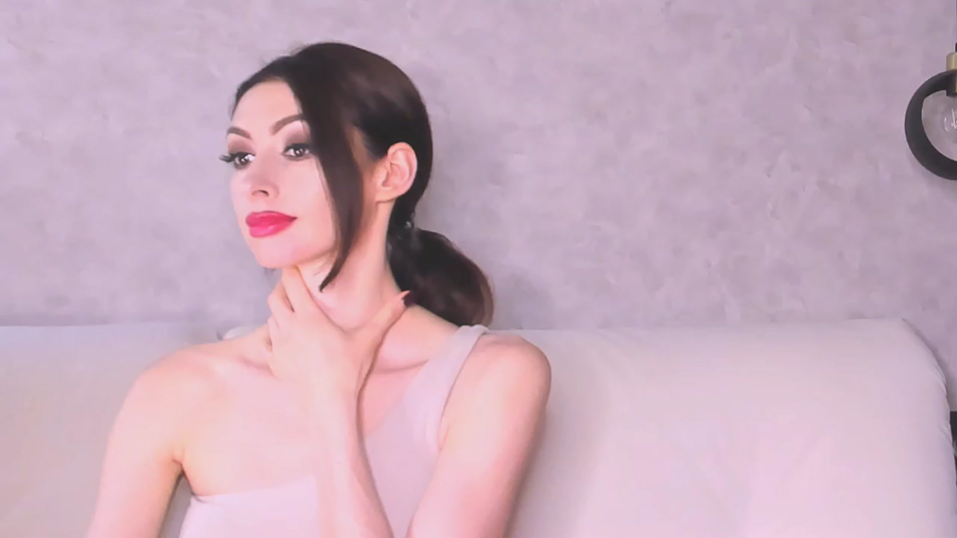 Gallery image thumbnail from AloeVera's myfreecams stream on, 07/07/2023, 24:55 image 8 of 20