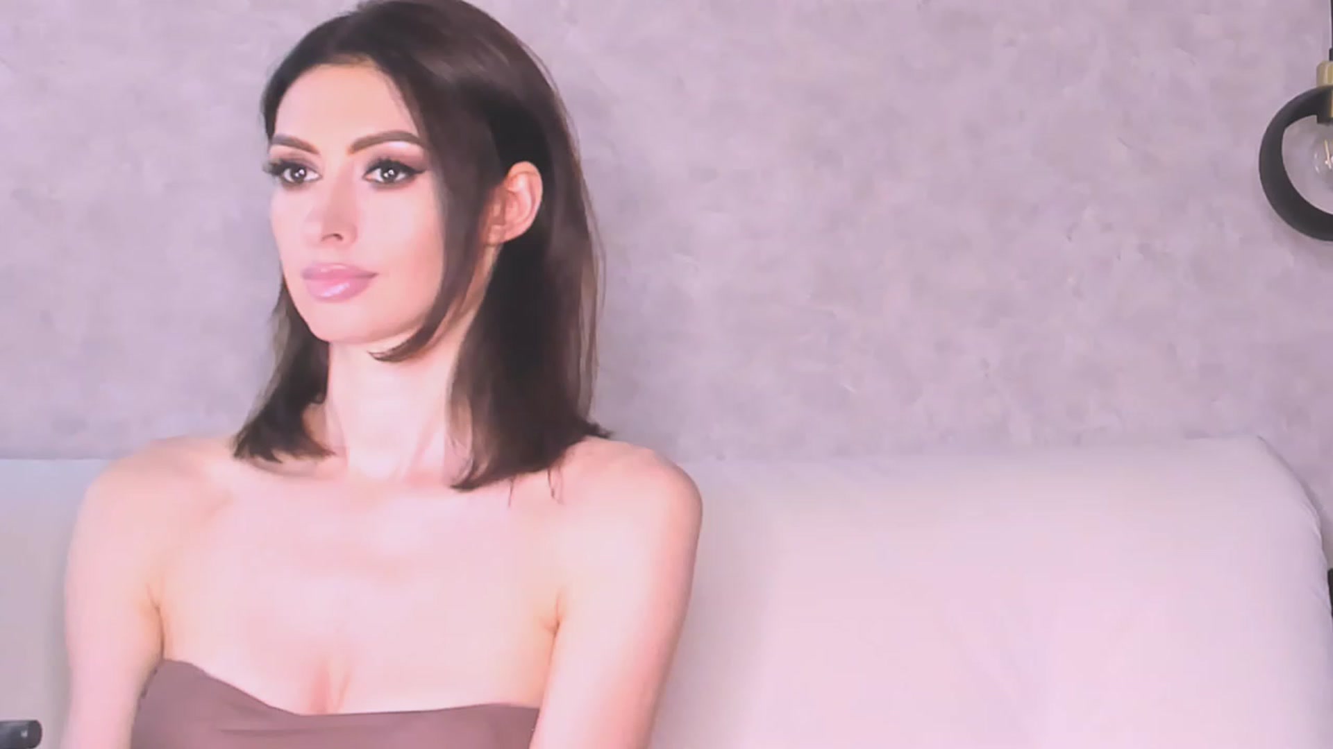 Gallery image thumbnail from AloeVera's myfreecams stream on, 07/08/2023, 01:08 image 12 of 20