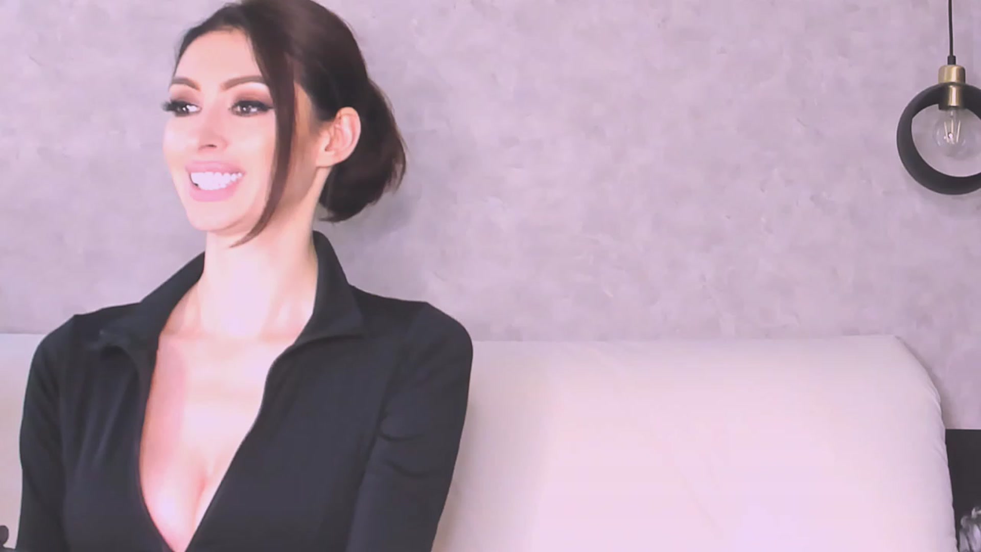 Gallery image thumbnail from AloeVera's myfreecams stream on, 07/11/2023, 24:58 image 17 of 20