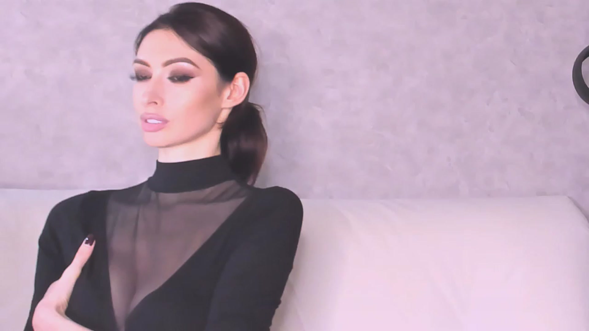 Gallery image thumbnail from AloeVera's myfreecams stream on, 07/12/2023, 24:00 image 1 of 20
