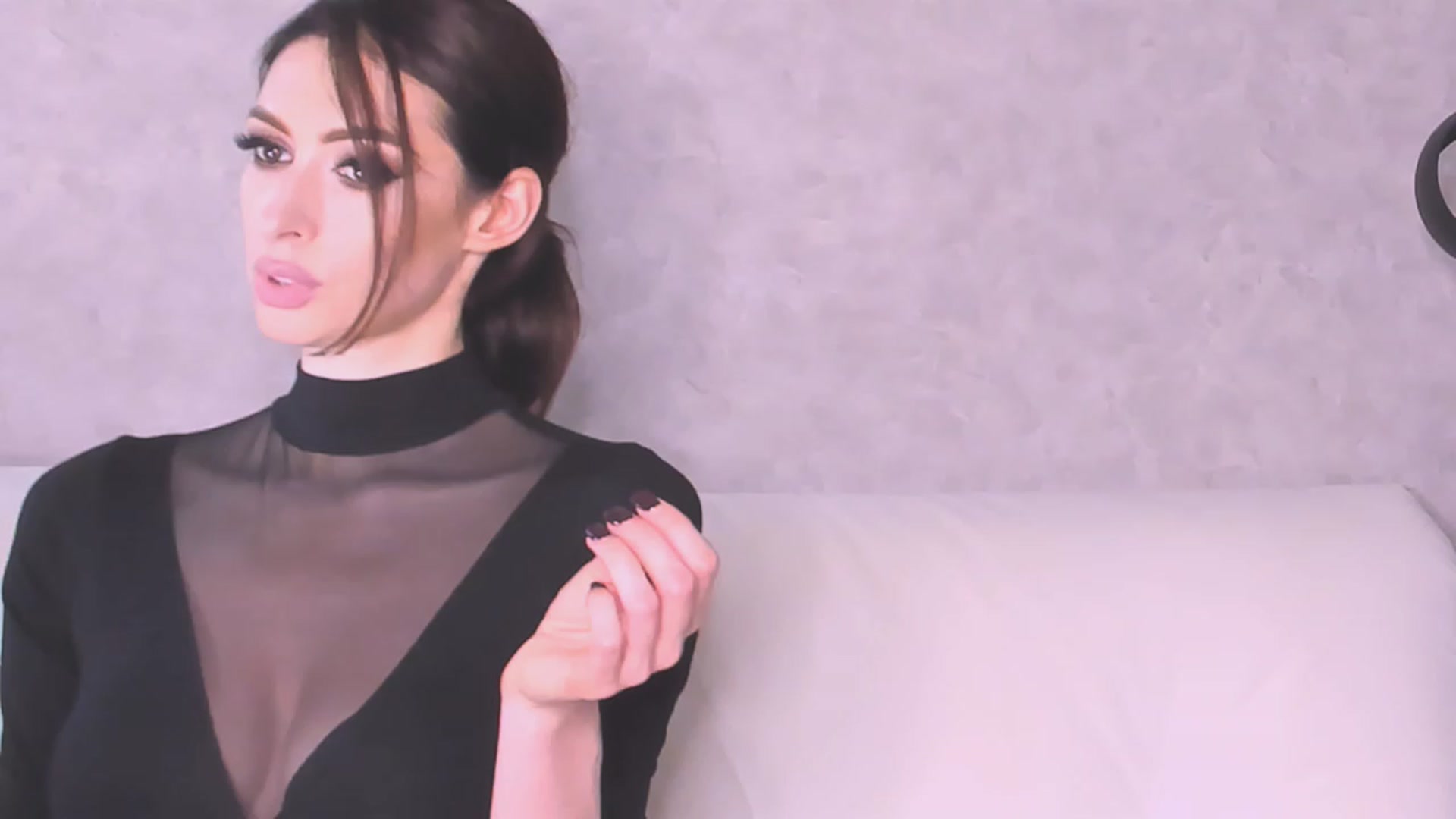 Gallery image thumbnail from AloeVera's myfreecams stream on, 07/12/2023, 24:00 image 4 of 20