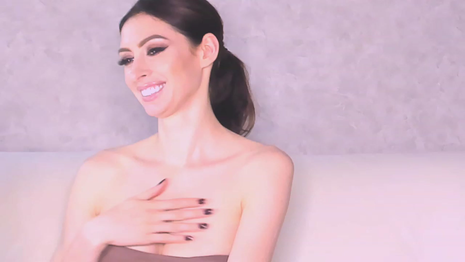 Gallery image thumbnail from AloeVera's myfreecams stream on, 07/13/2023, 24:56 image 18 of 20