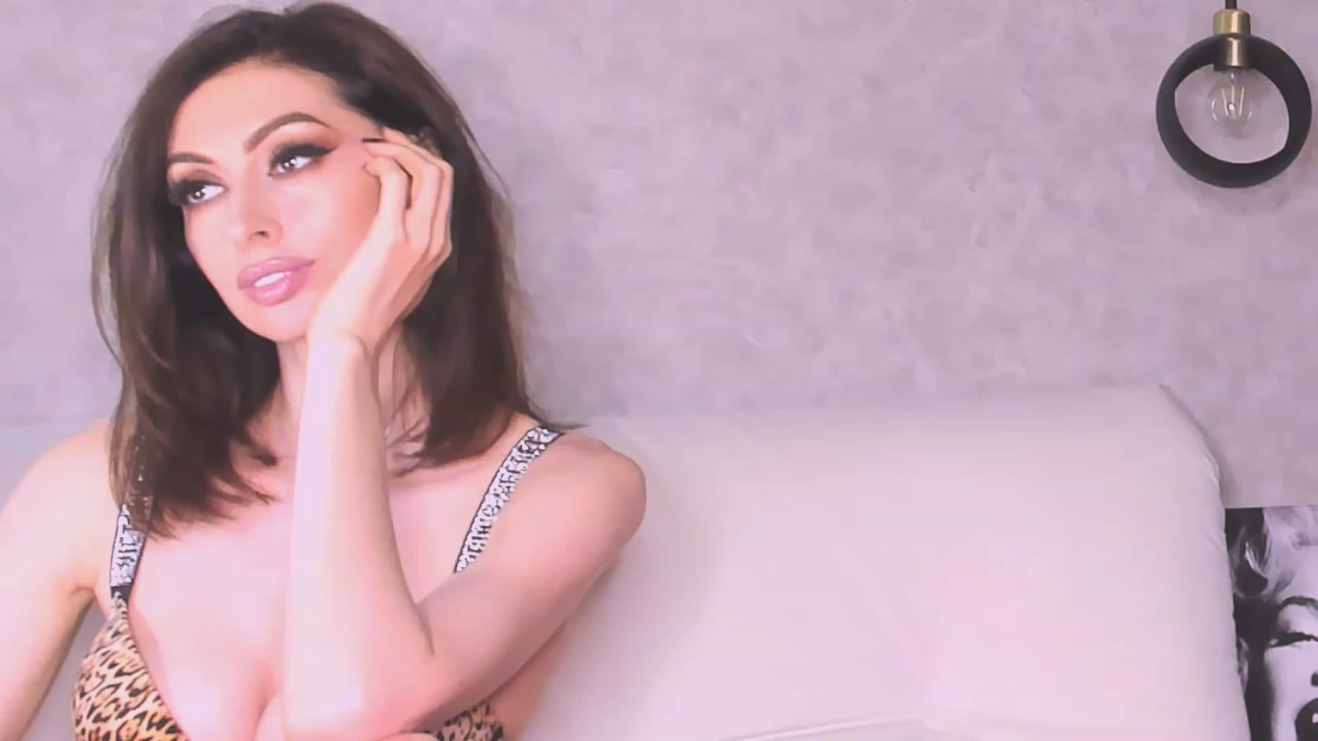 Gallery image thumbnail from AloeVera's myfreecams stream on, 07/14/2023, 24:30 image 17 of 20