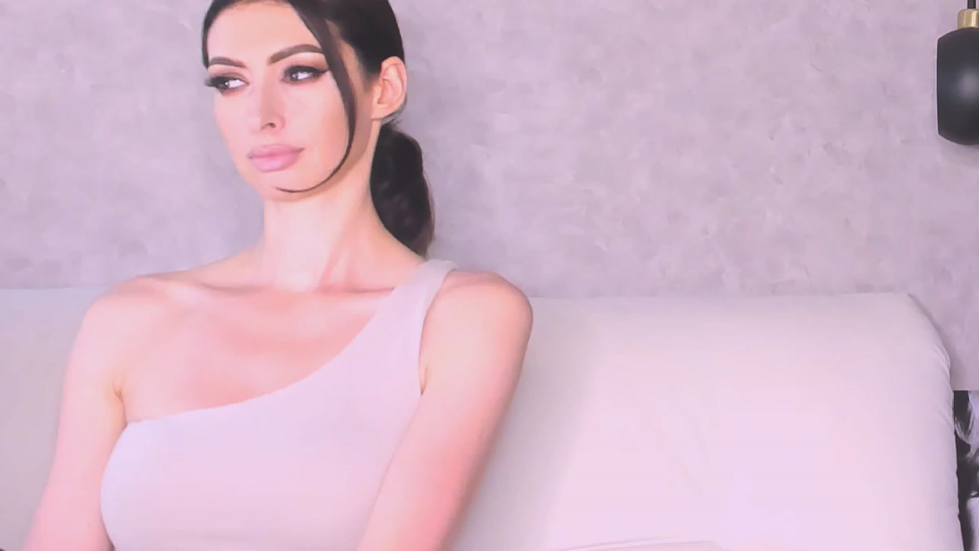 Gallery image thumbnail from AloeVera's myfreecams stream on, 08/06/2023, 23:32 image 20 of 20