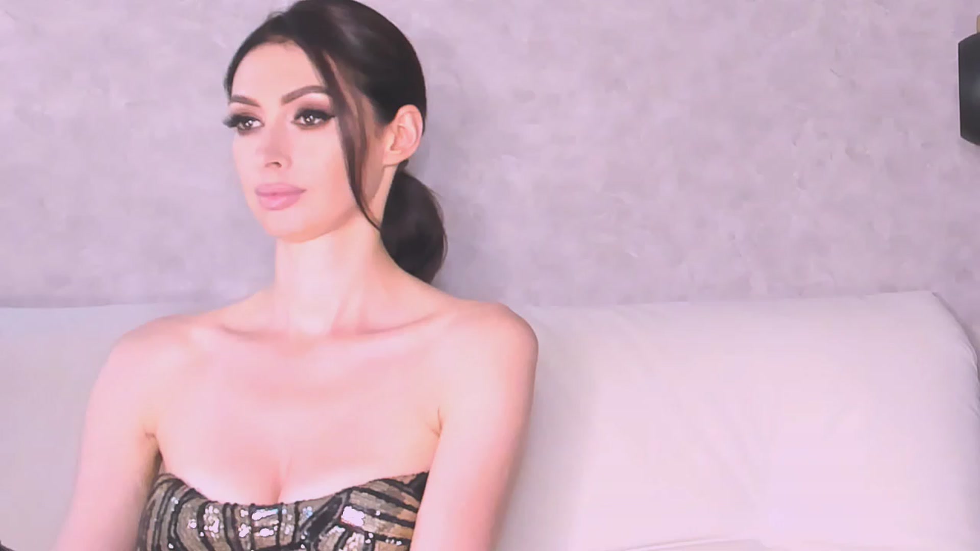 Gallery image thumbnail from AloeVera's myfreecams stream on, 08/09/2023, 23:39 image 1 of 20