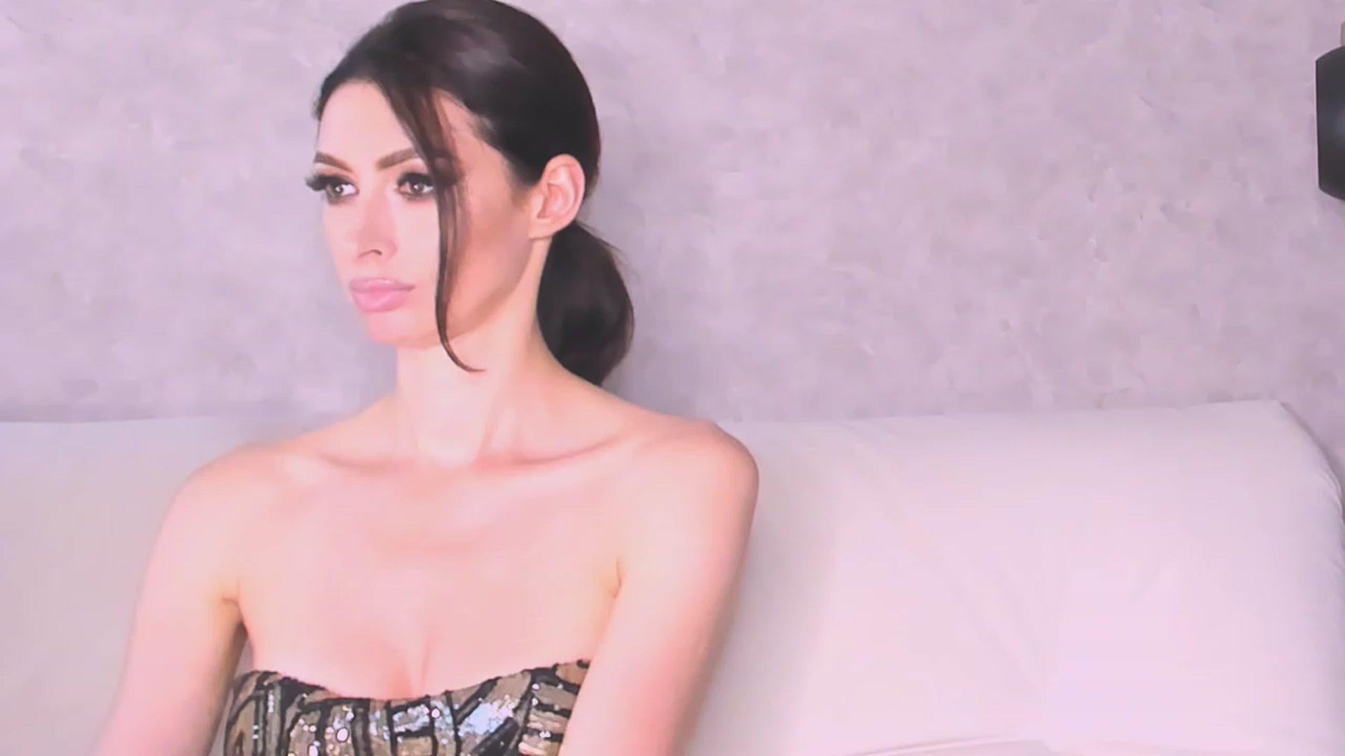 Gallery image thumbnail from AloeVera's myfreecams stream on, 08/09/2023, 23:39 image 12 of 20