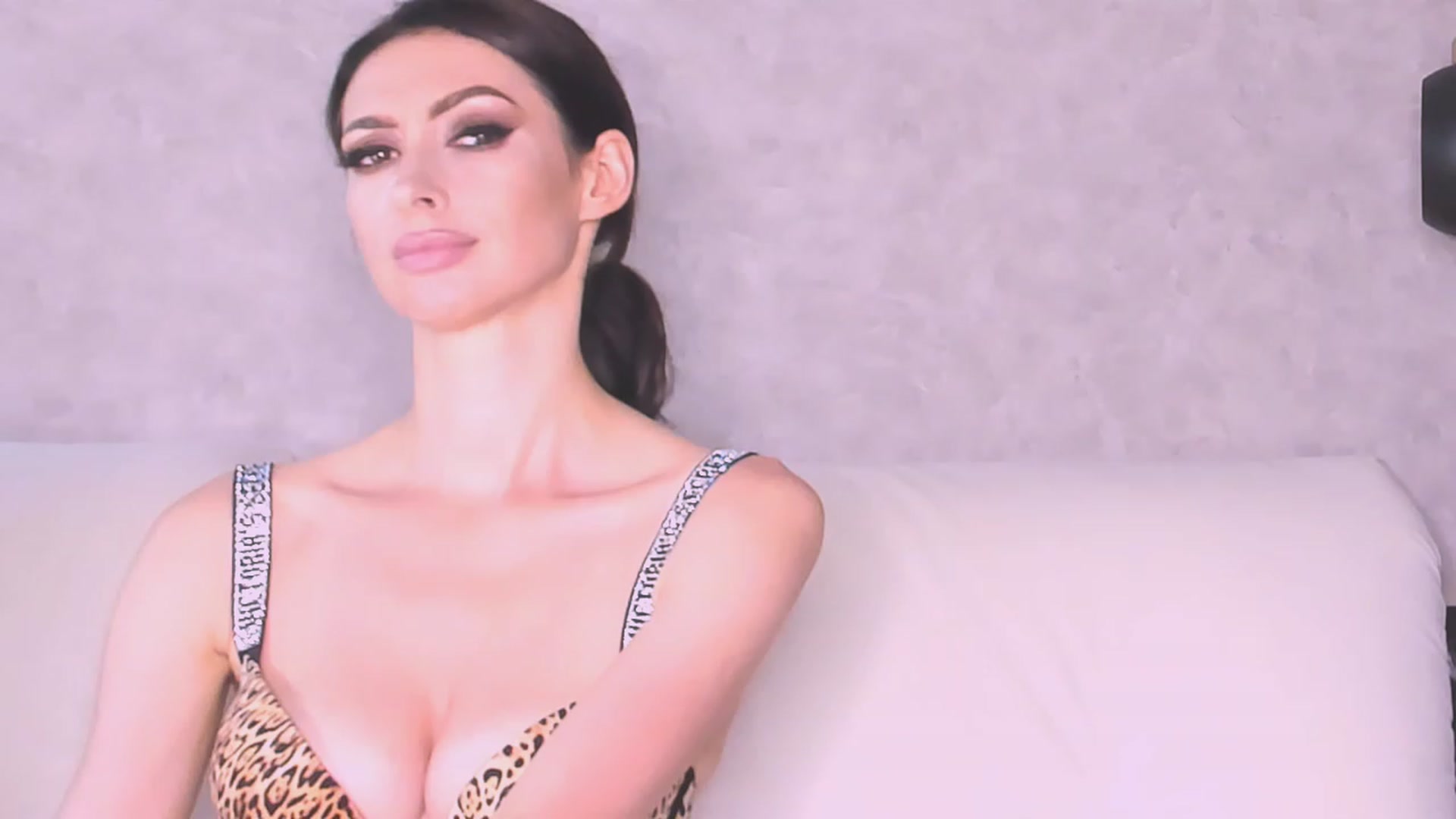 Gallery image thumbnail from AloeVera's myfreecams stream on, 08/11/2023, 23:31 image 20 of 20