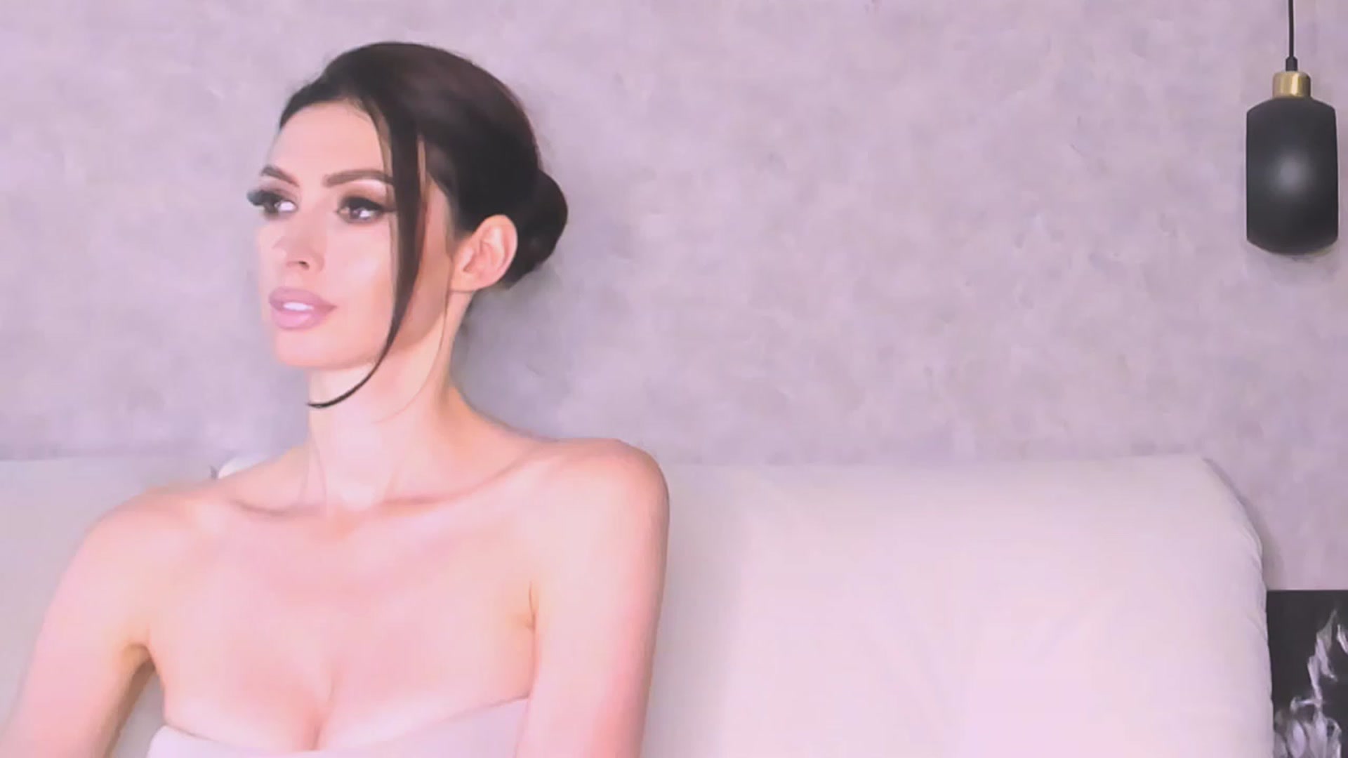 Gallery image thumbnail from AloeVera's myfreecams stream on, 08/17/2023, 23:52 image 3 of 20