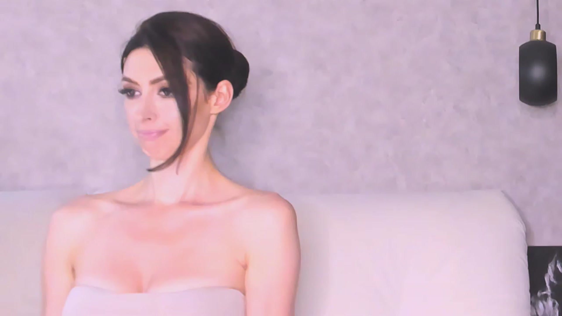 Gallery image thumbnail from AloeVera's myfreecams stream on, 08/17/2023, 23:52 image 10 of 20