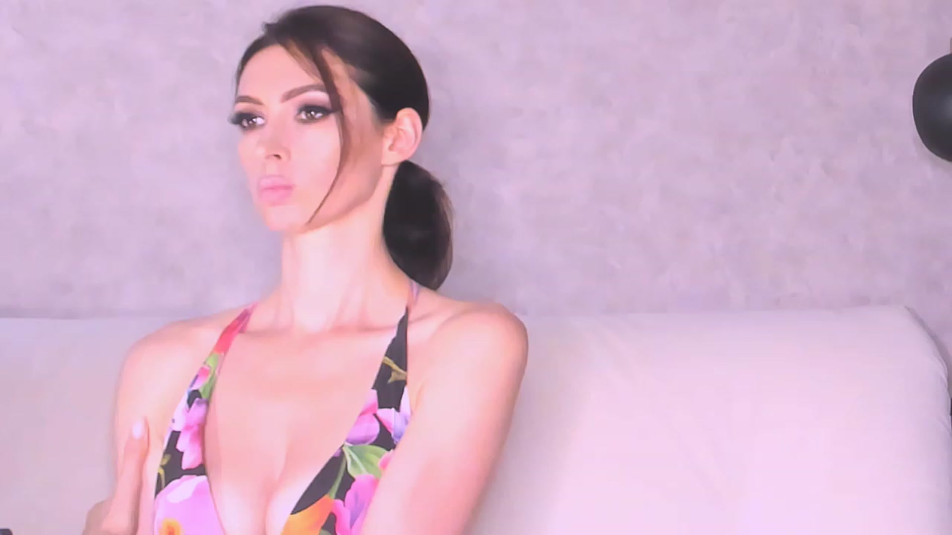Gallery image thumbnail from AloeVera's myfreecams stream on, 08/27/2023, 01:33 image 6 of 20
