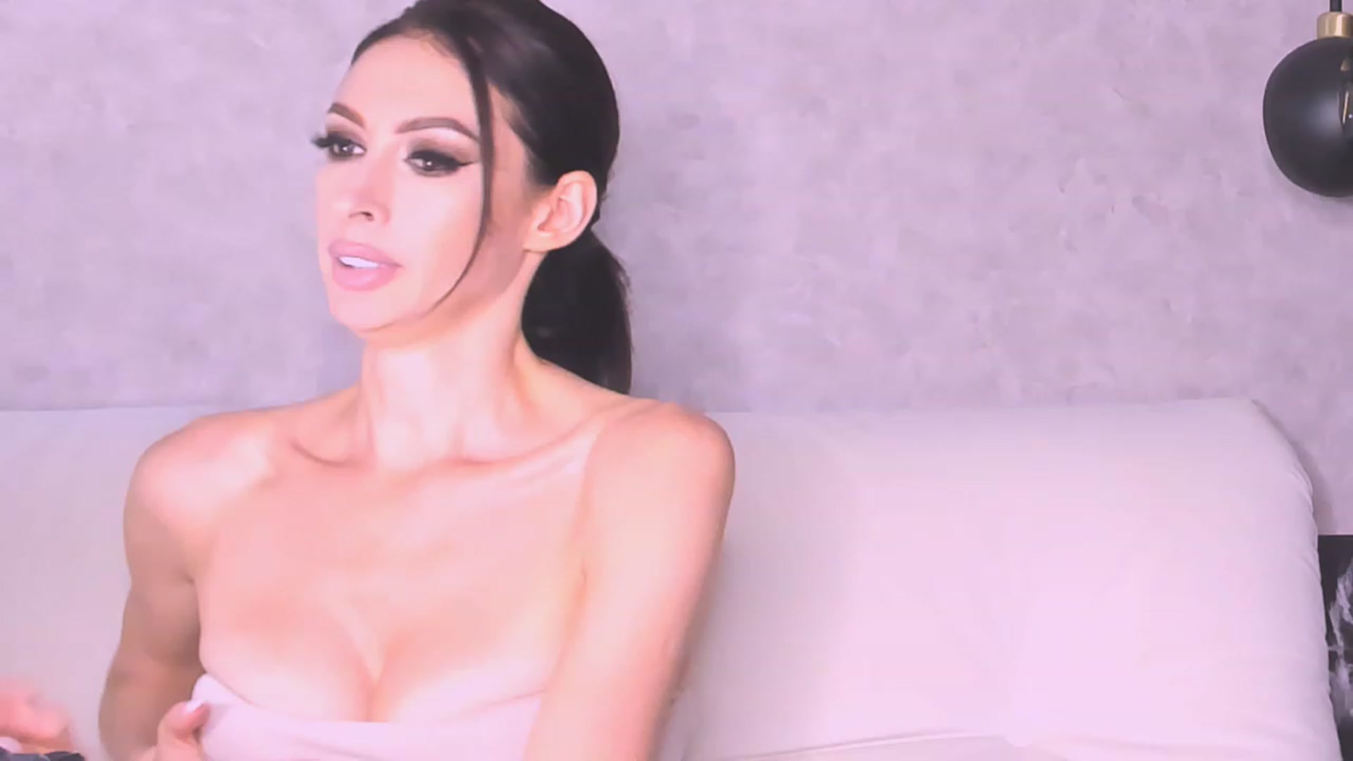 Gallery image thumbnail from AloeVera's myfreecams stream on, 09/24/2023, 24:30 image 5 of 20
