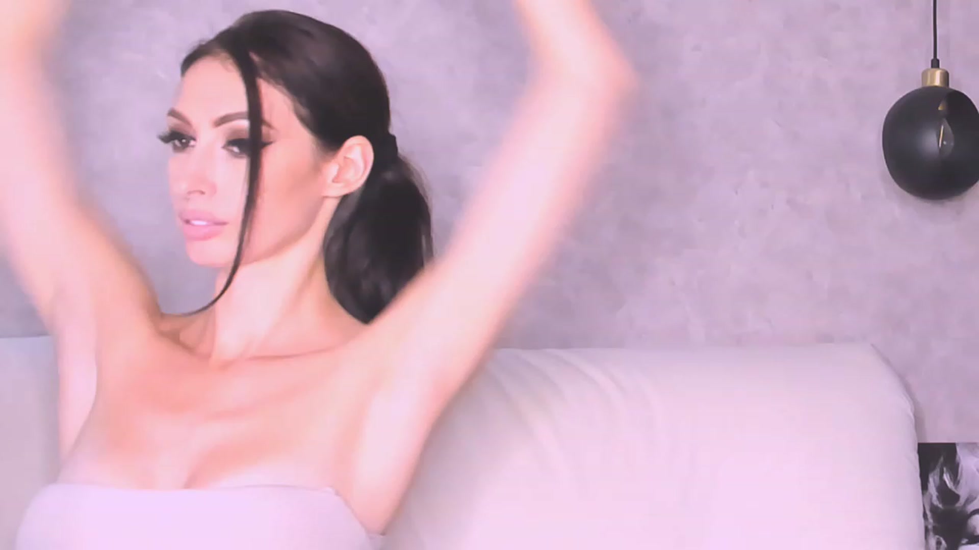 Gallery image thumbnail from AloeVera's myfreecams stream on, 10/01/2023, 02:24 image 14 of 20