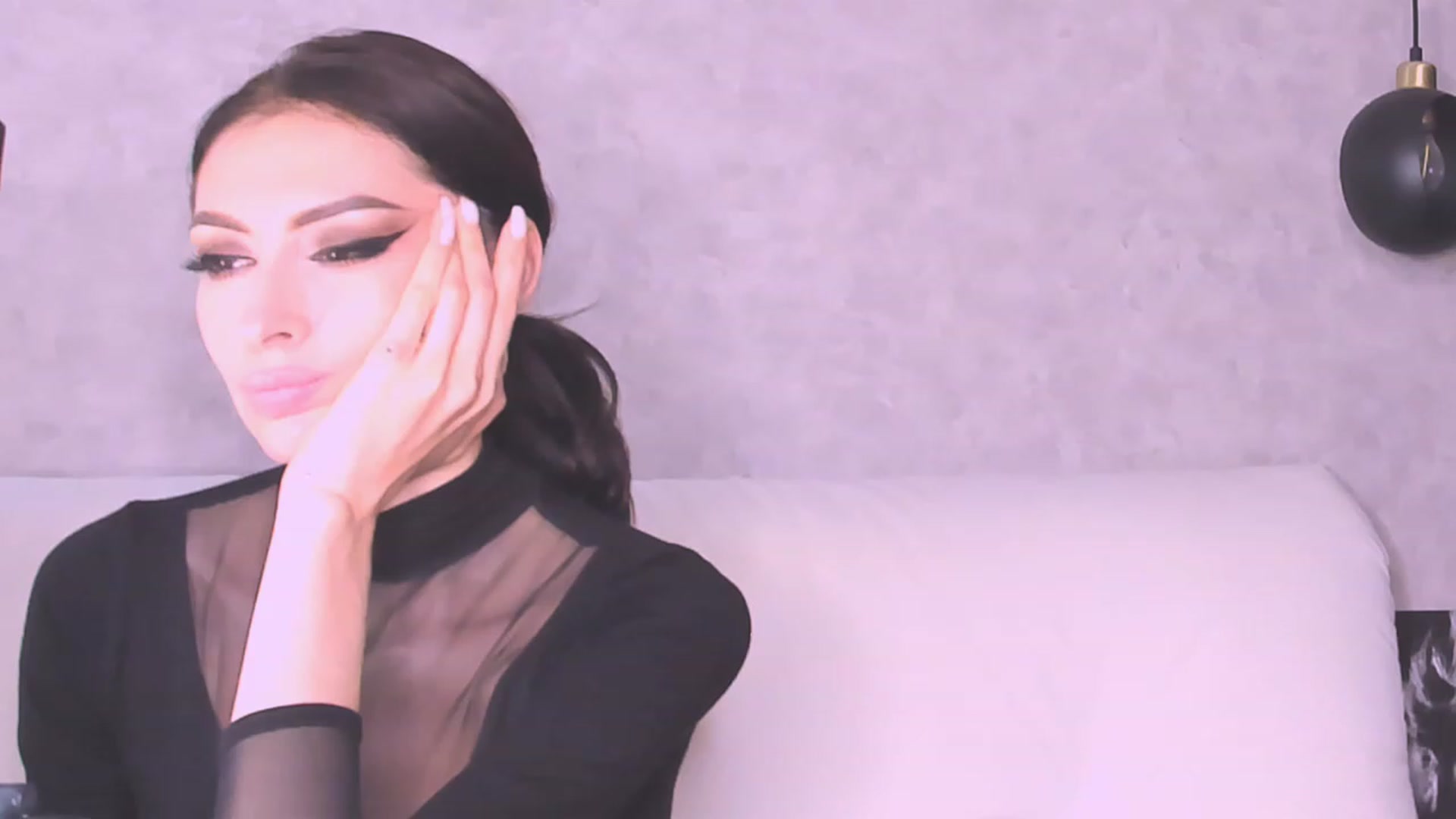 Gallery image thumbnail from AloeVera's myfreecams stream on, 10/02/2023, 23:56 image 15 of 20