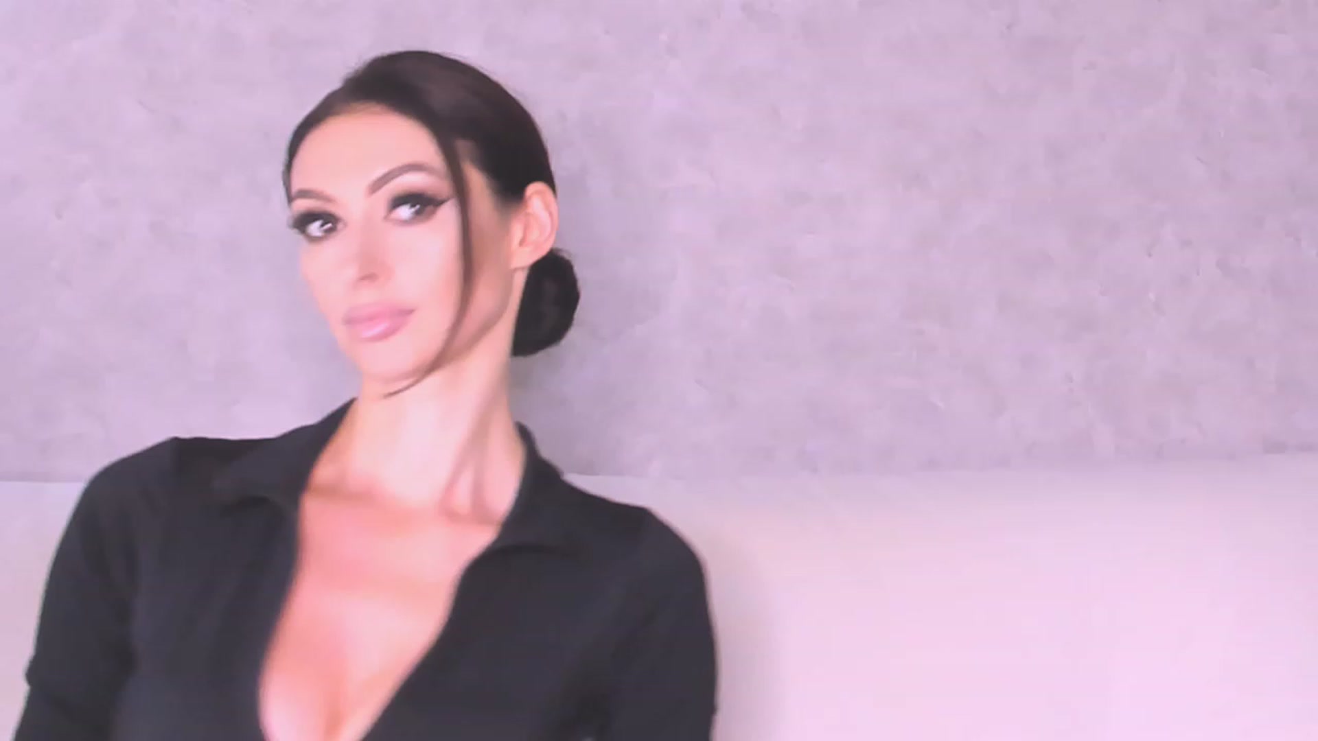 Gallery image thumbnail from AloeVera's myfreecams stream on, 10/05/2023, 24:48 image 6 of 20
