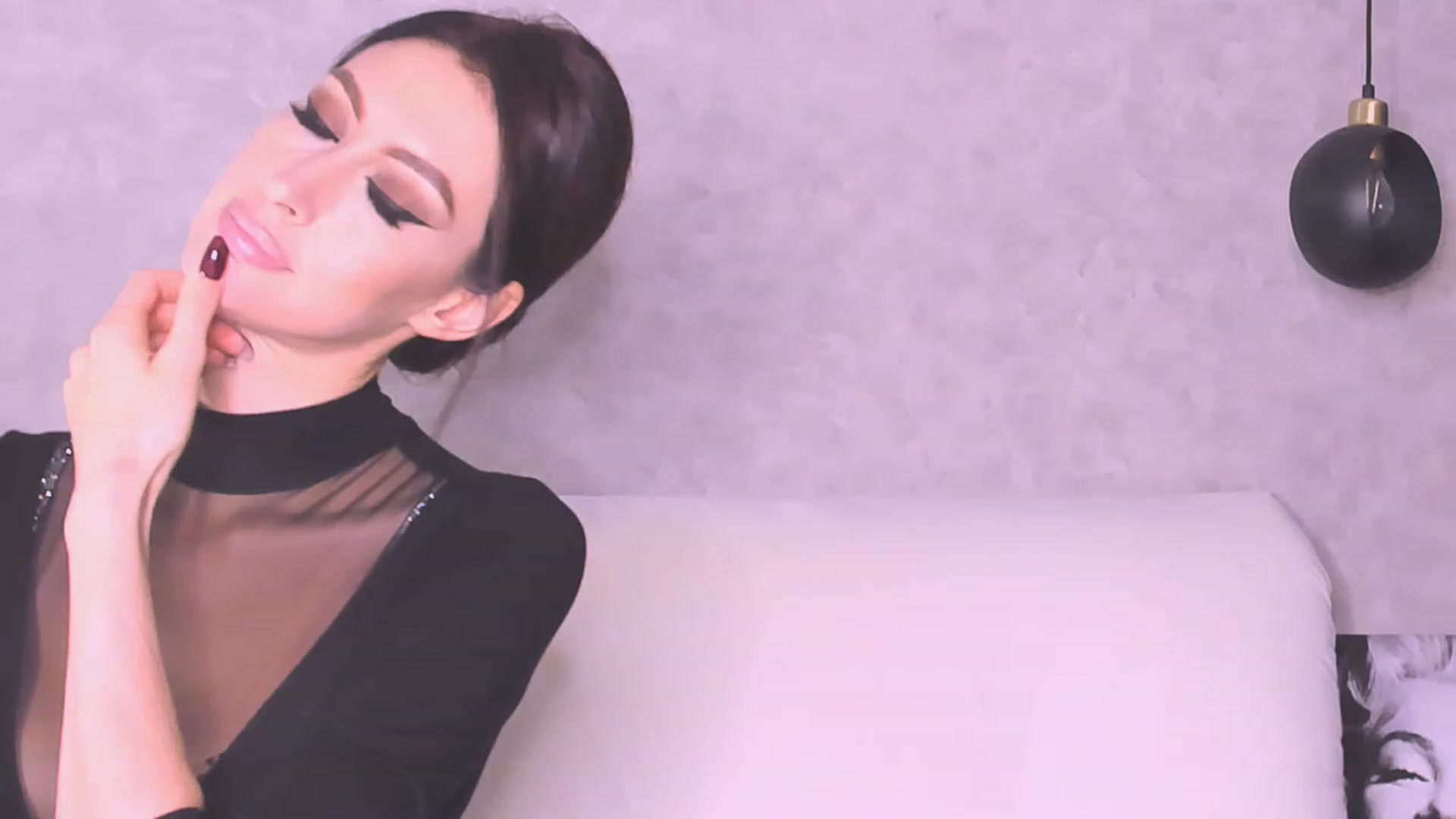 Gallery image thumbnail from AloeVera's myfreecams stream on, 10/10/2023, 22:53 image 2 of 20