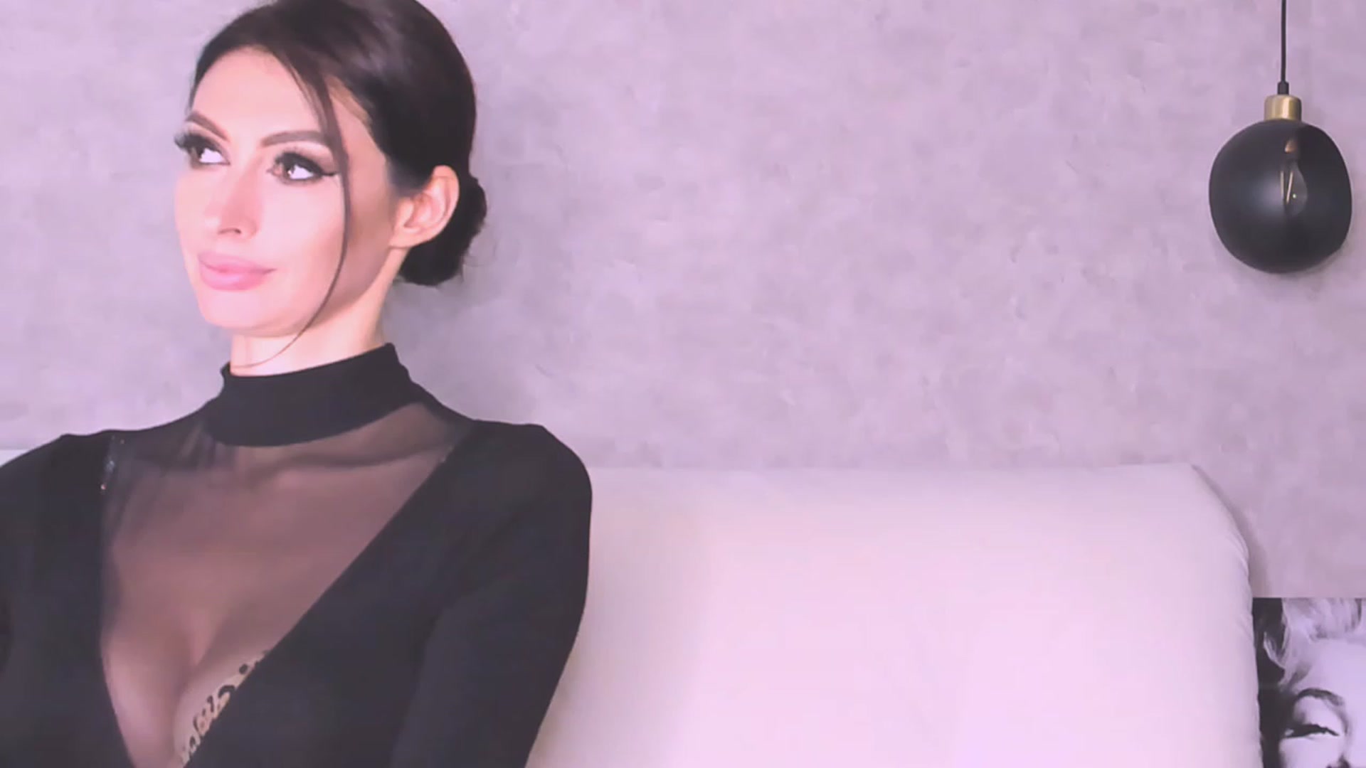 Gallery image thumbnail from AloeVera's myfreecams stream on, 10/10/2023, 23:56 image 14 of 20