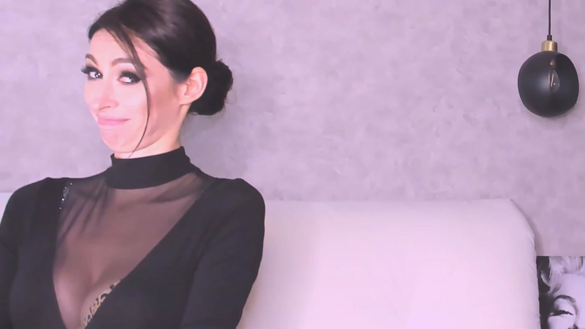 Gallery image thumbnail from AloeVera's myfreecams stream on, 10/10/2023, 23:56 image 13 of 20