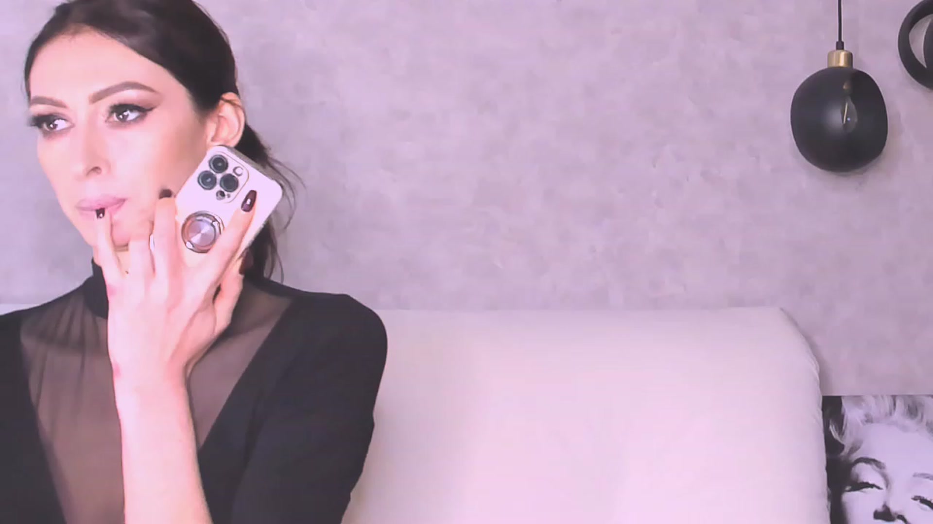 Gallery image thumbnail from AloeVera's myfreecams stream on, 10/26/2023, 01:12 image 11 of 20