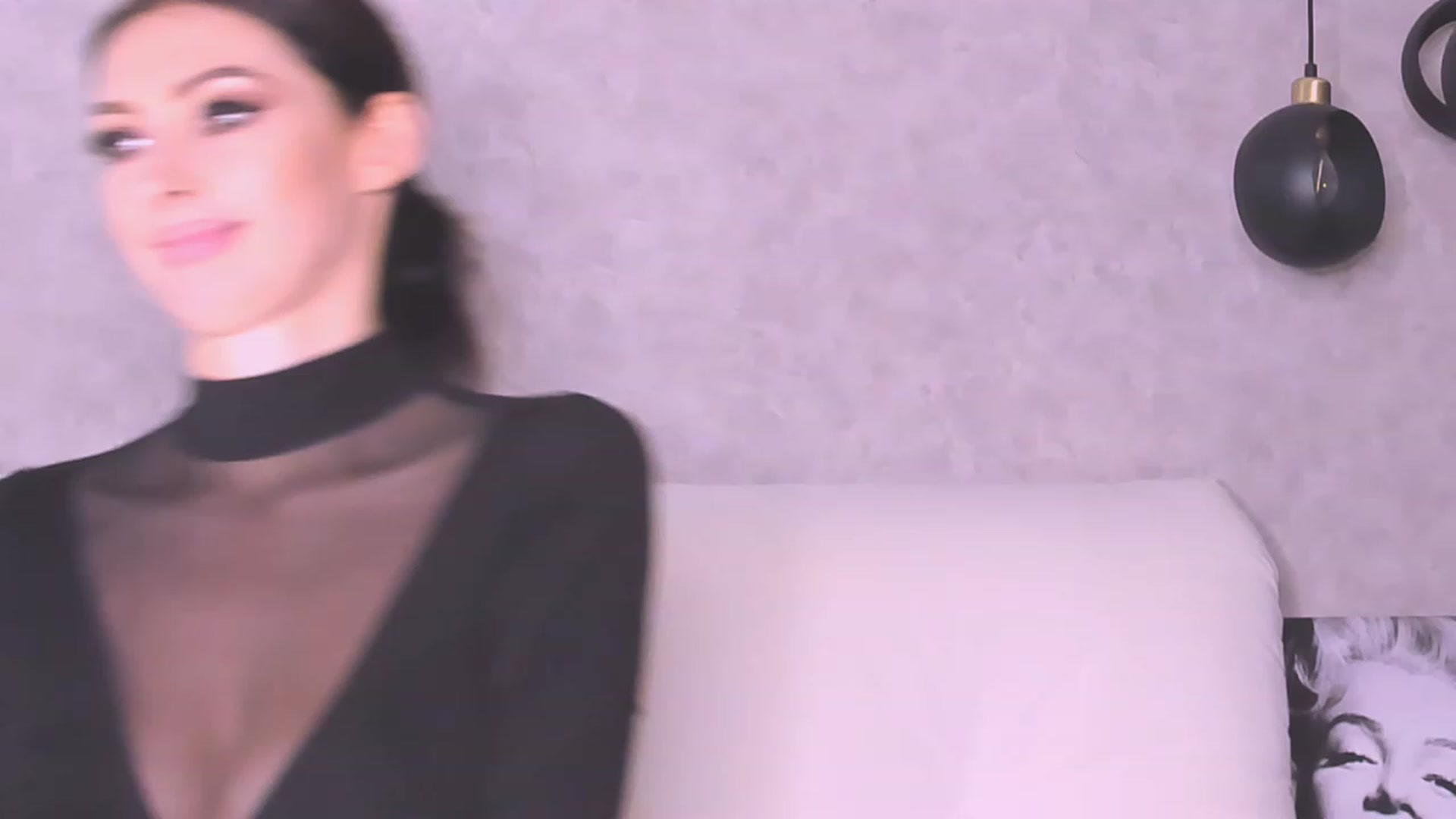 Gallery image thumbnail from AloeVera's myfreecams stream on, 10/26/2023, 01:12 image 4 of 20
