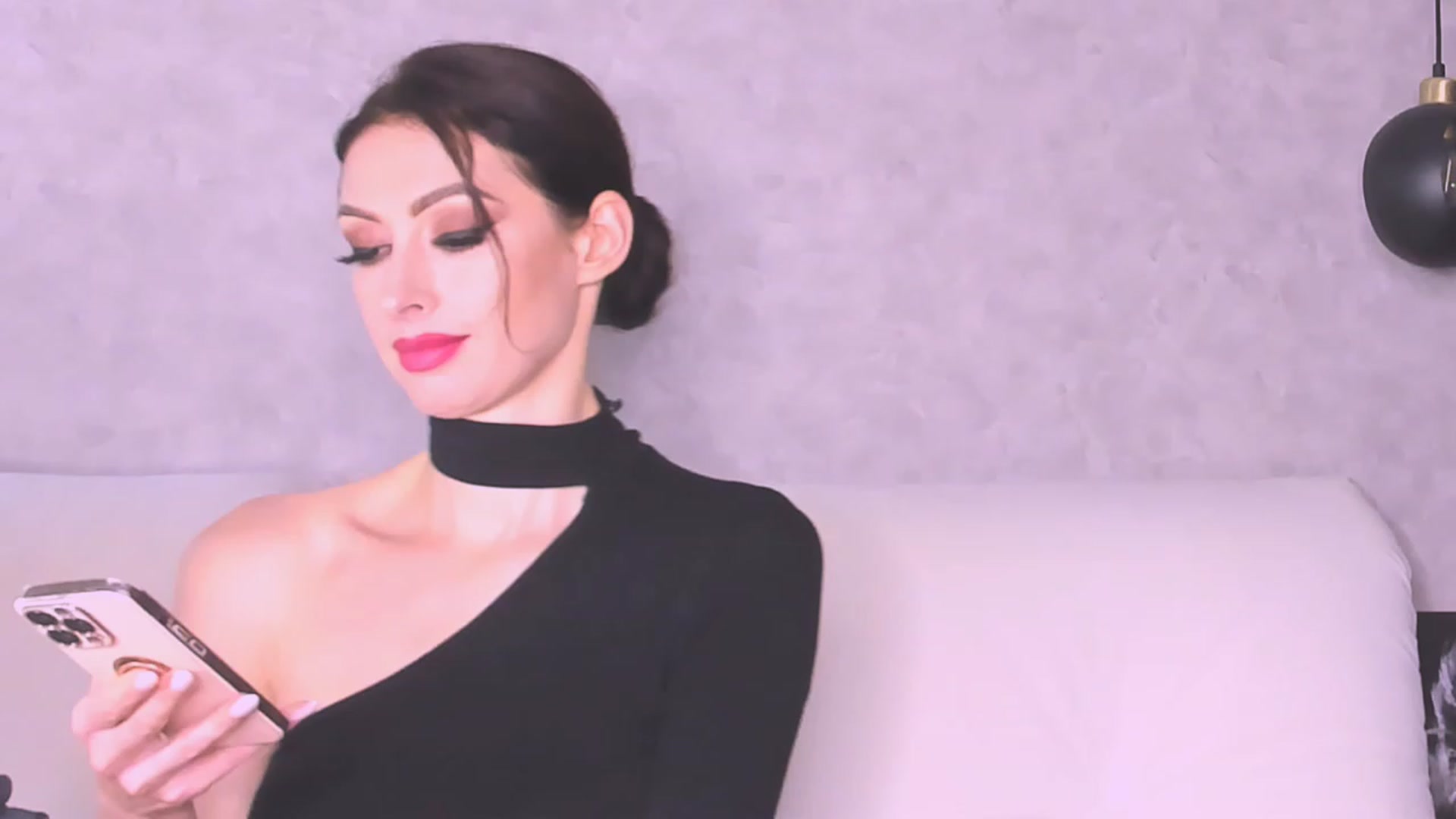 Gallery image thumbnail from AloeVera's myfreecams stream on, 11/07/2023, 01:20 image 18 of 20