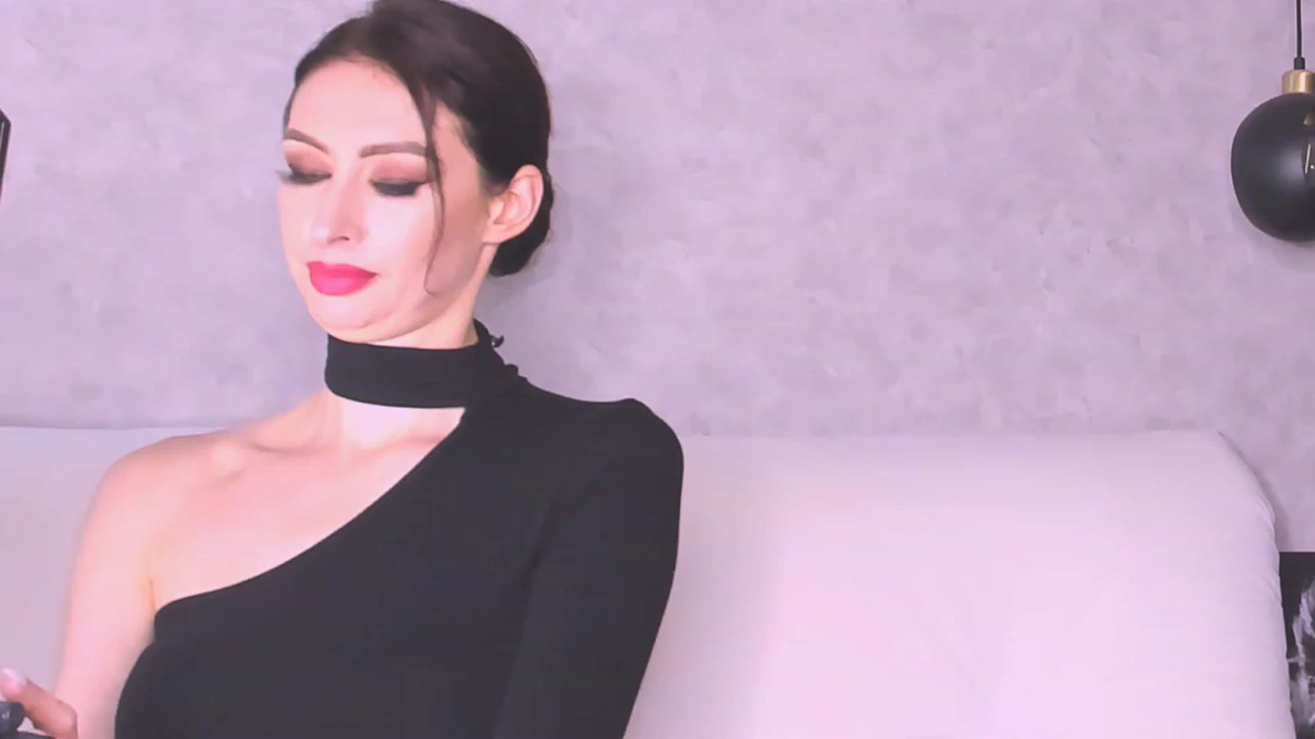 Gallery image thumbnail from AloeVera's myfreecams stream on, 11/07/2023, 01:20 image 16 of 20