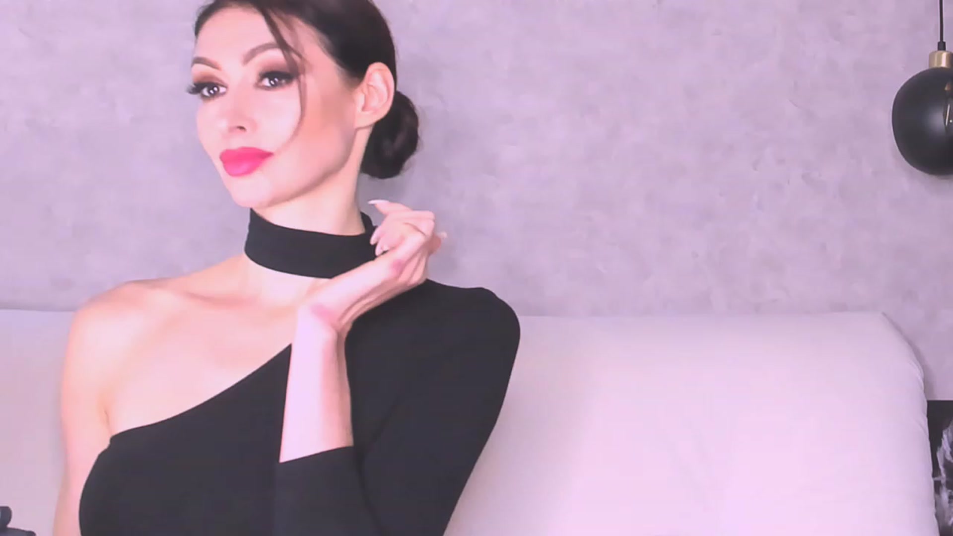 Gallery image thumbnail from AloeVera's myfreecams stream on, 11/07/2023, 01:20 image 13 of 20