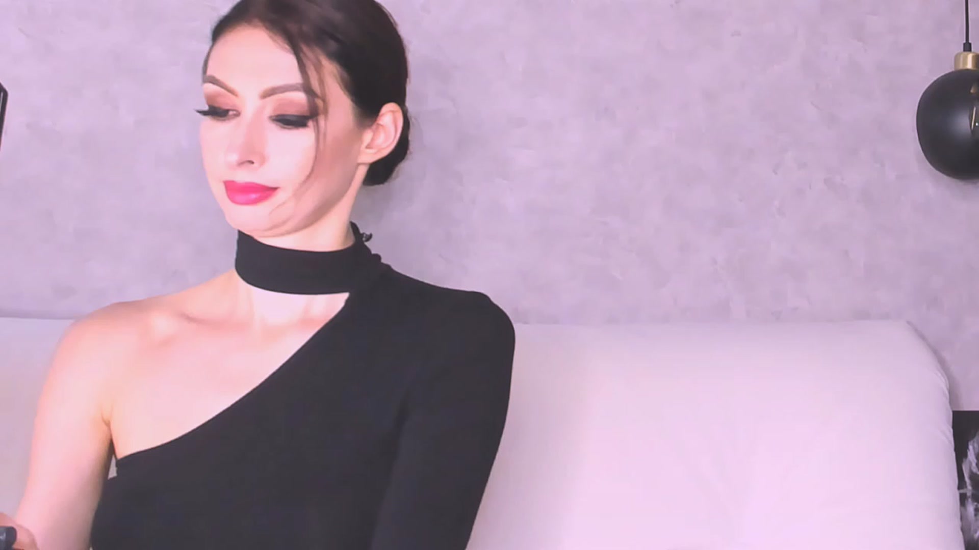 Gallery image thumbnail from AloeVera's myfreecams stream on, 11/07/2023, 01:20 image 12 of 20