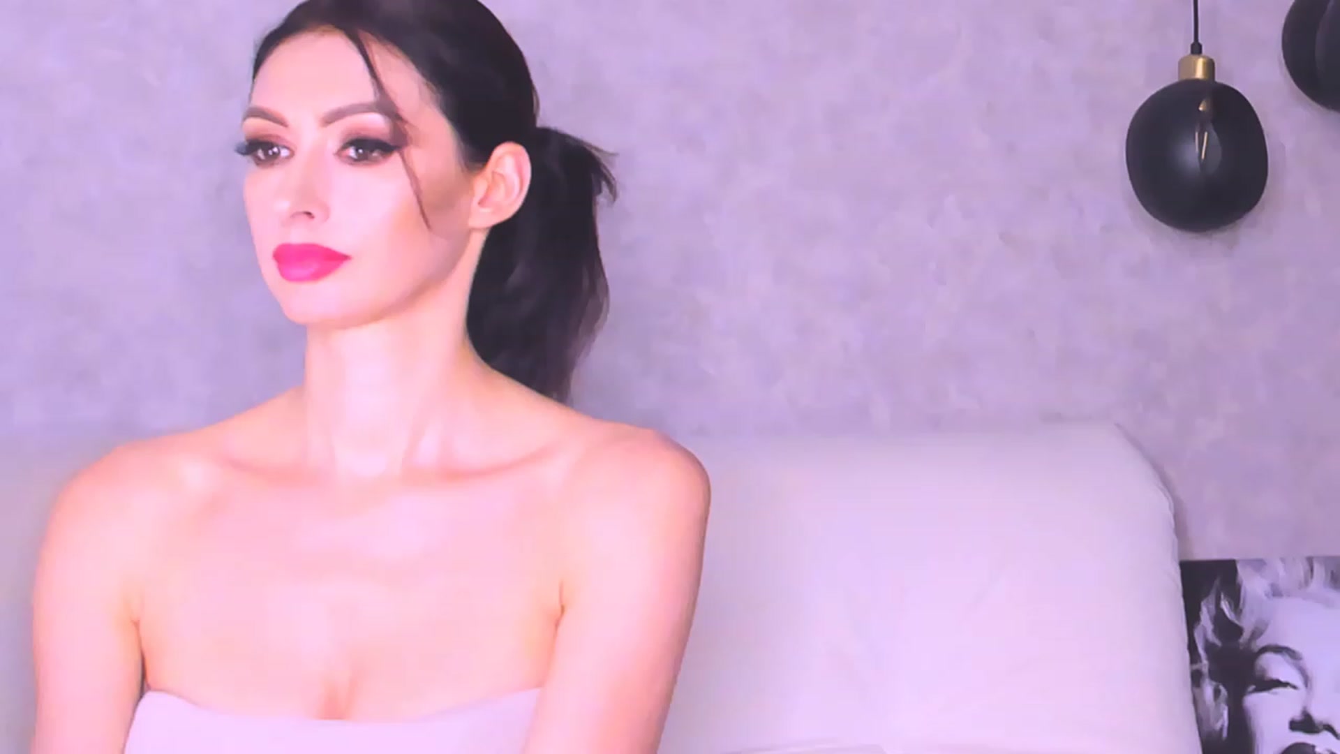 Gallery image thumbnail from AloeVera's myfreecams stream on, 11/21/2023, 02:01 image 20 of 20