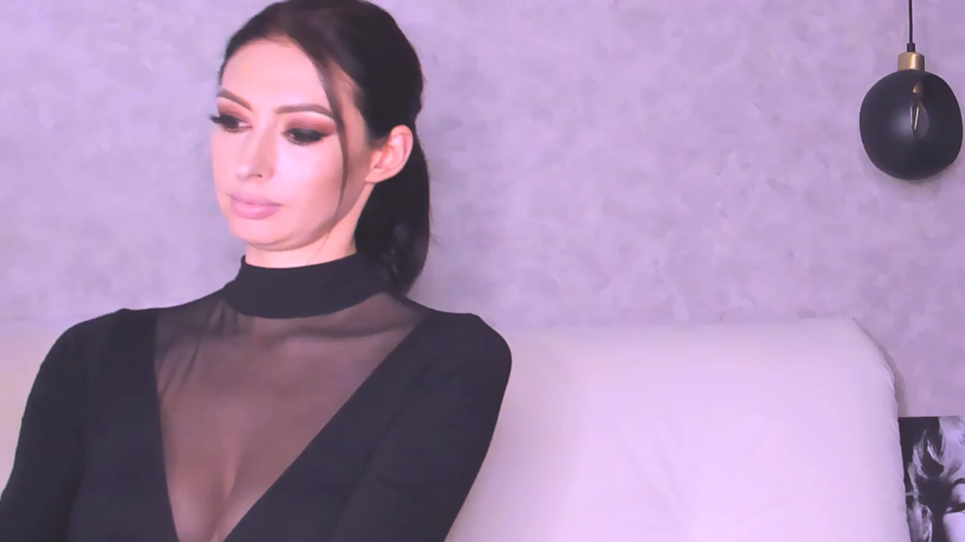 Gallery image thumbnail from AloeVera's myfreecams stream on, 11/23/2023, 02:04 image 9 of 20