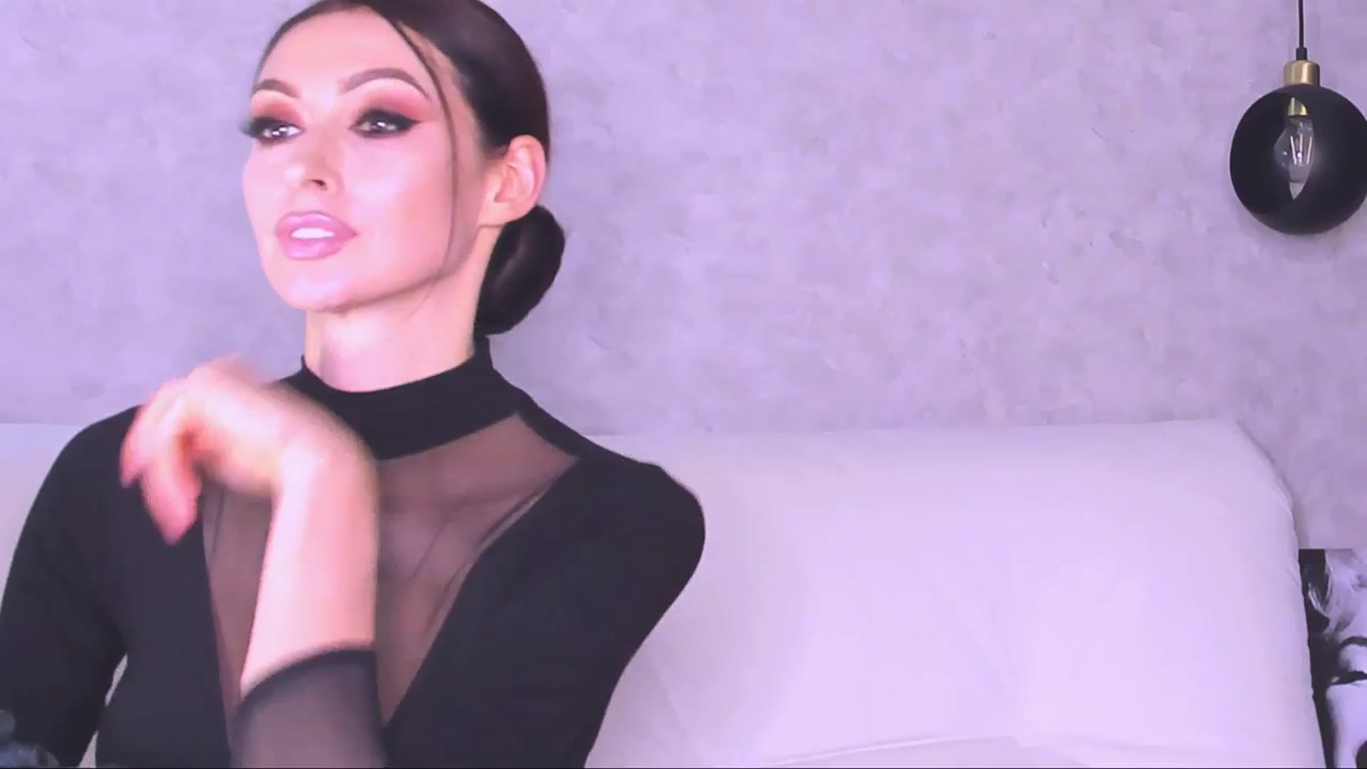 Gallery image thumbnail from AloeVera's myfreecams stream on, 01/31/2024, 24:07 image 6 of 20