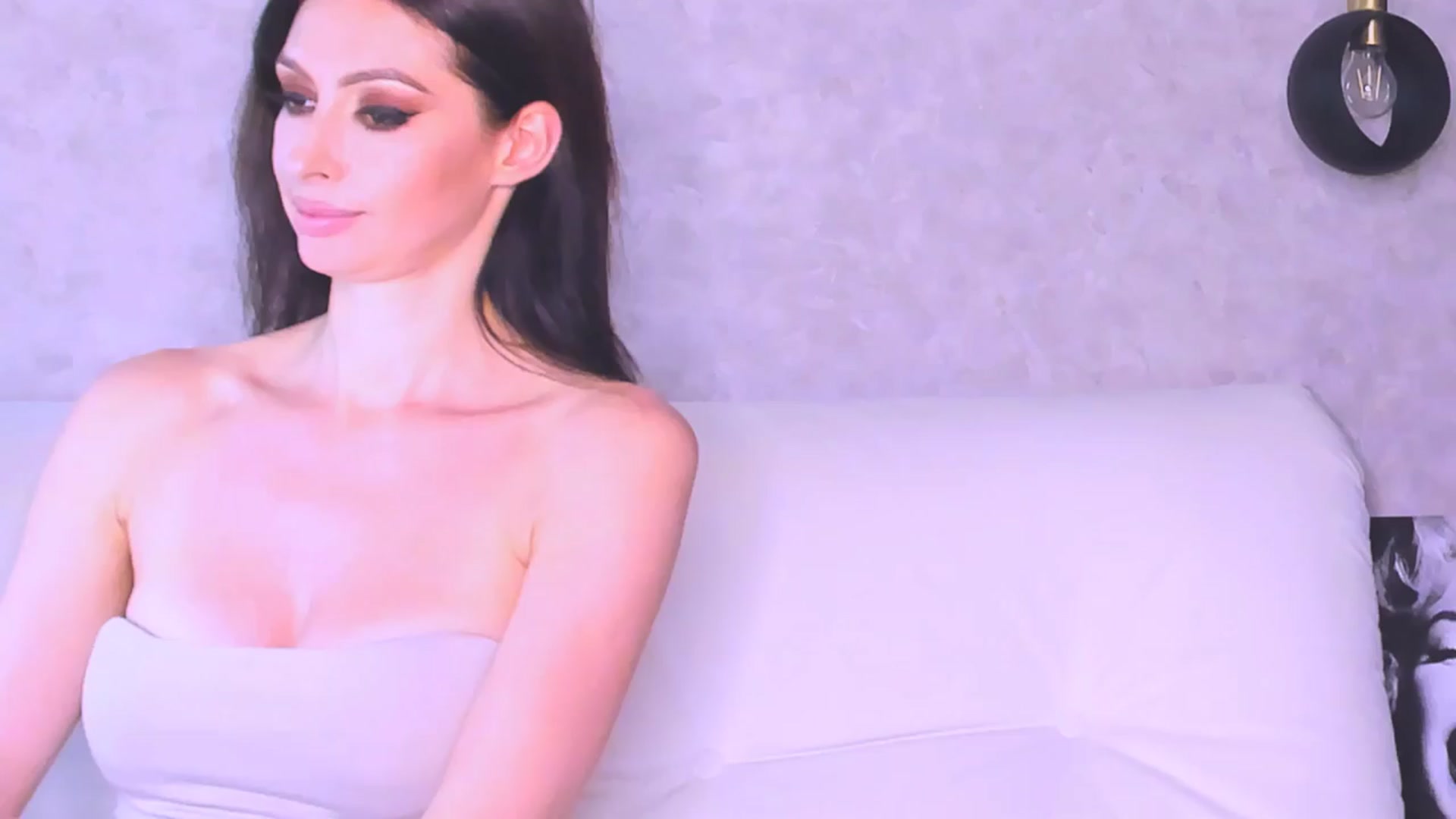 Gallery image thumbnail from AloeVera's myfreecams stream on, 04/14/2024, 02:02 image 20 of 20