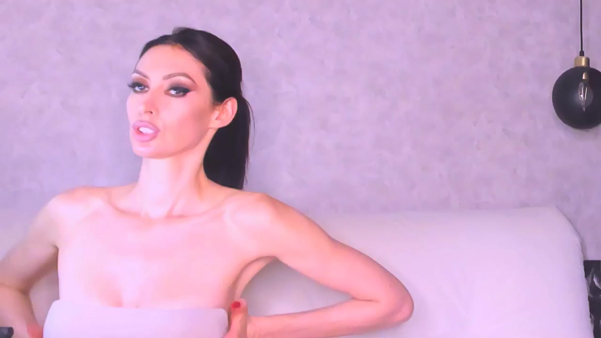 Gallery image thumbnail from AloeVera's myfreecams stream on, 07/08/2024, 02:59 image 19 of 20