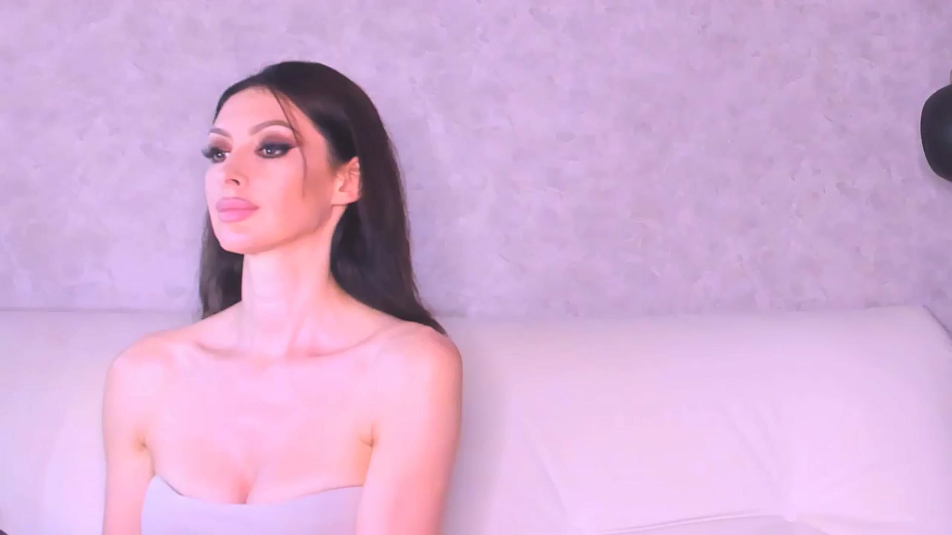 Gallery image thumbnail from AloeVera's myfreecams stream on, 07/14/2024, 22:48 image 9 of 20