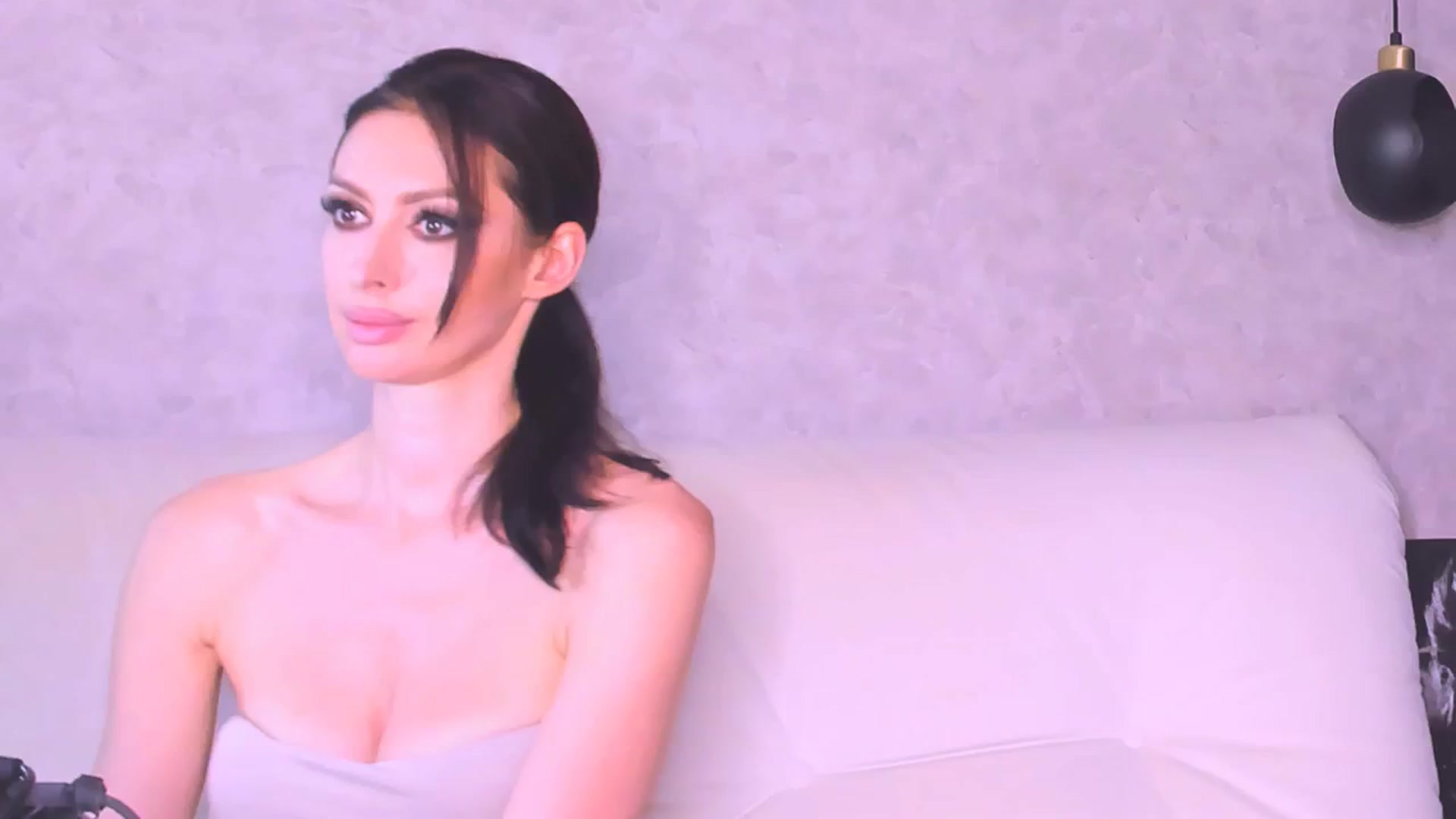 Gallery image thumbnail from AloeVera's myfreecams stream on, 07/21/2024, 22:41 image 12 of 20