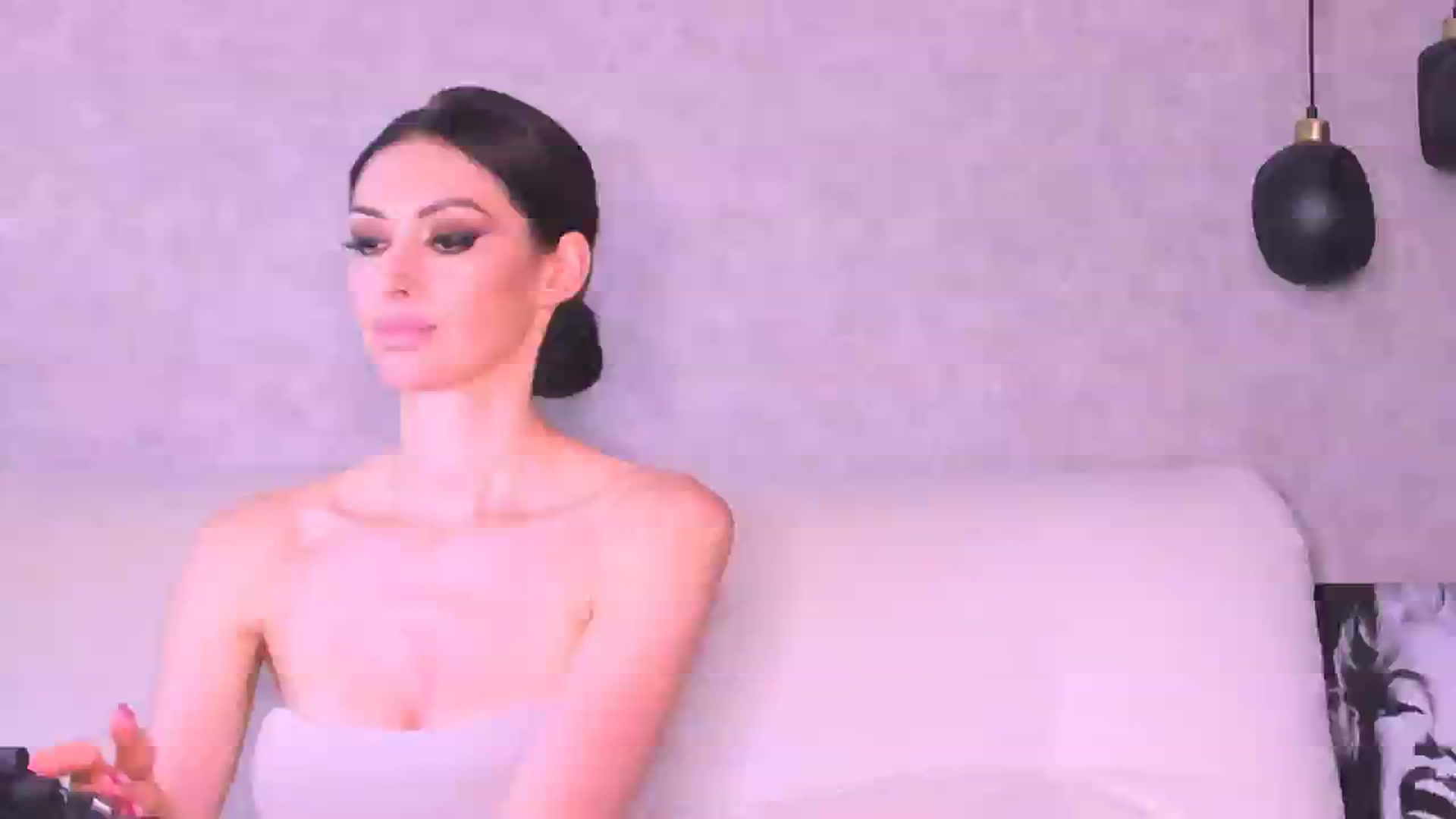 Gallery image thumbnail from AloeVera's myfreecams stream on, 07/28/2024, 02:07 image 19 of 20